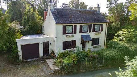 Greenwood Cottage, Reynalton, Kilgetty, Dyfed, SA68 0PE