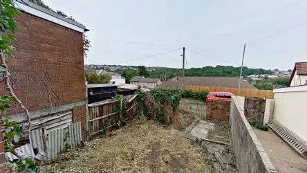 6 Queen Street, Pontypool, Gwent, NP4 6HP