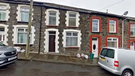 111 Birchgrove Street, Porth, Mid Glamorgan, CF39 9UU