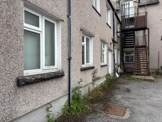 16 Gelliwastad Road, Pontypridd, Mid Glamorgan, CF37 2BW