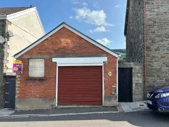 The Old Stores, Dover Street, Mountain Ash, CF45 3HY