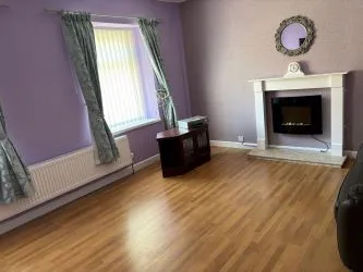 40 High Street, Ferndale, CF43 4RH