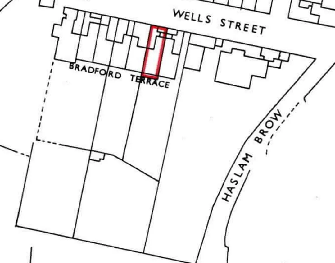 3 Bradford Terrace, Bury, BL9 0TT