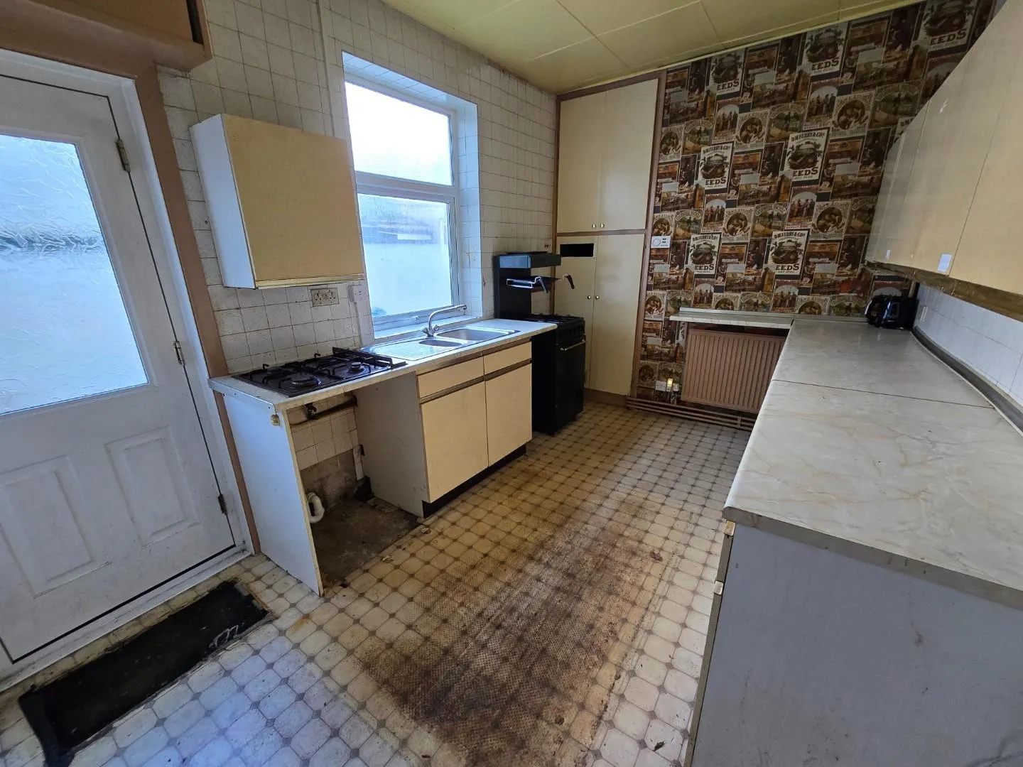 3 Bradford Terrace, Bury, BL9 0TT