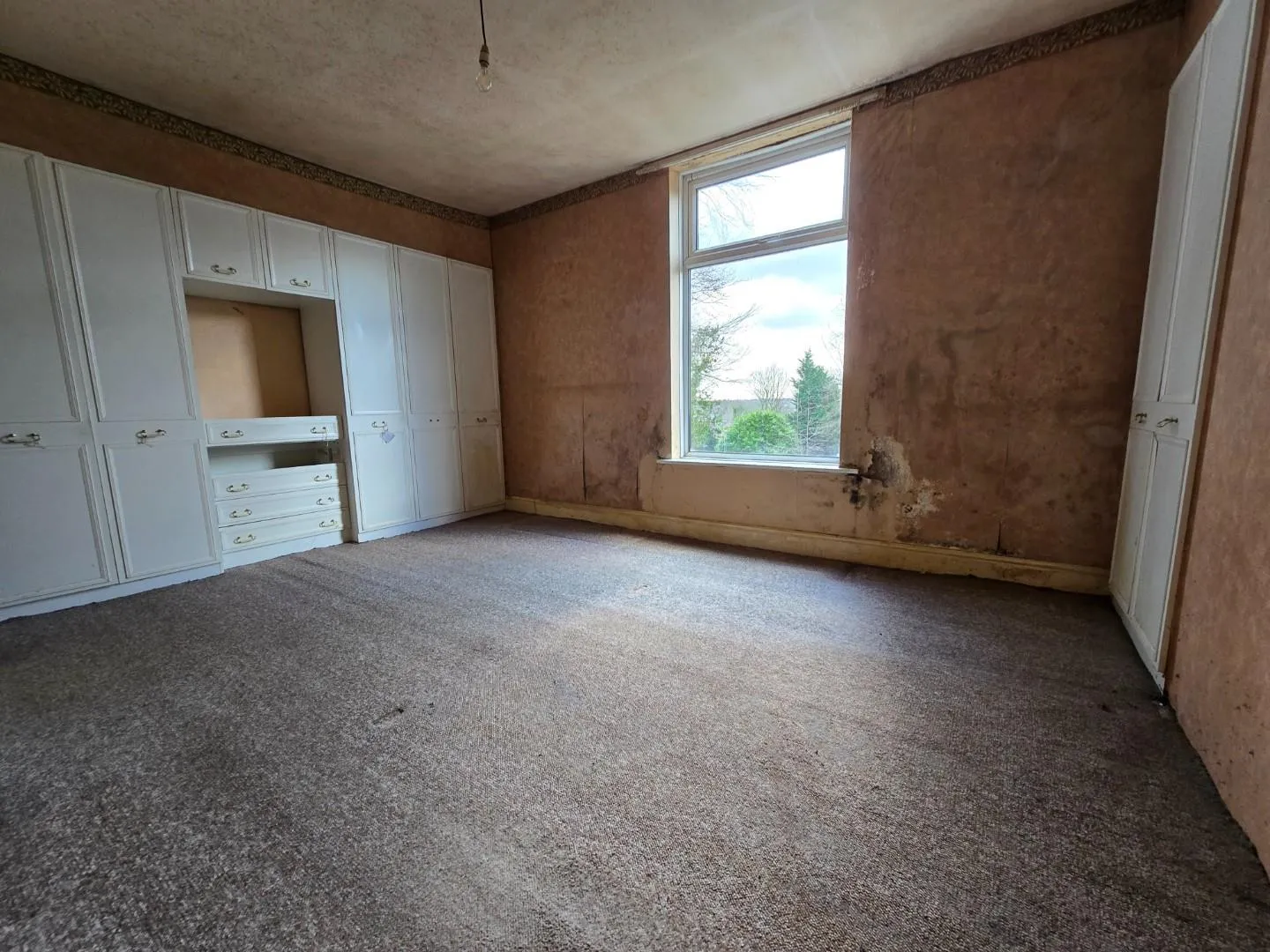 3 Bradford Terrace, Bury, BL9 0TT