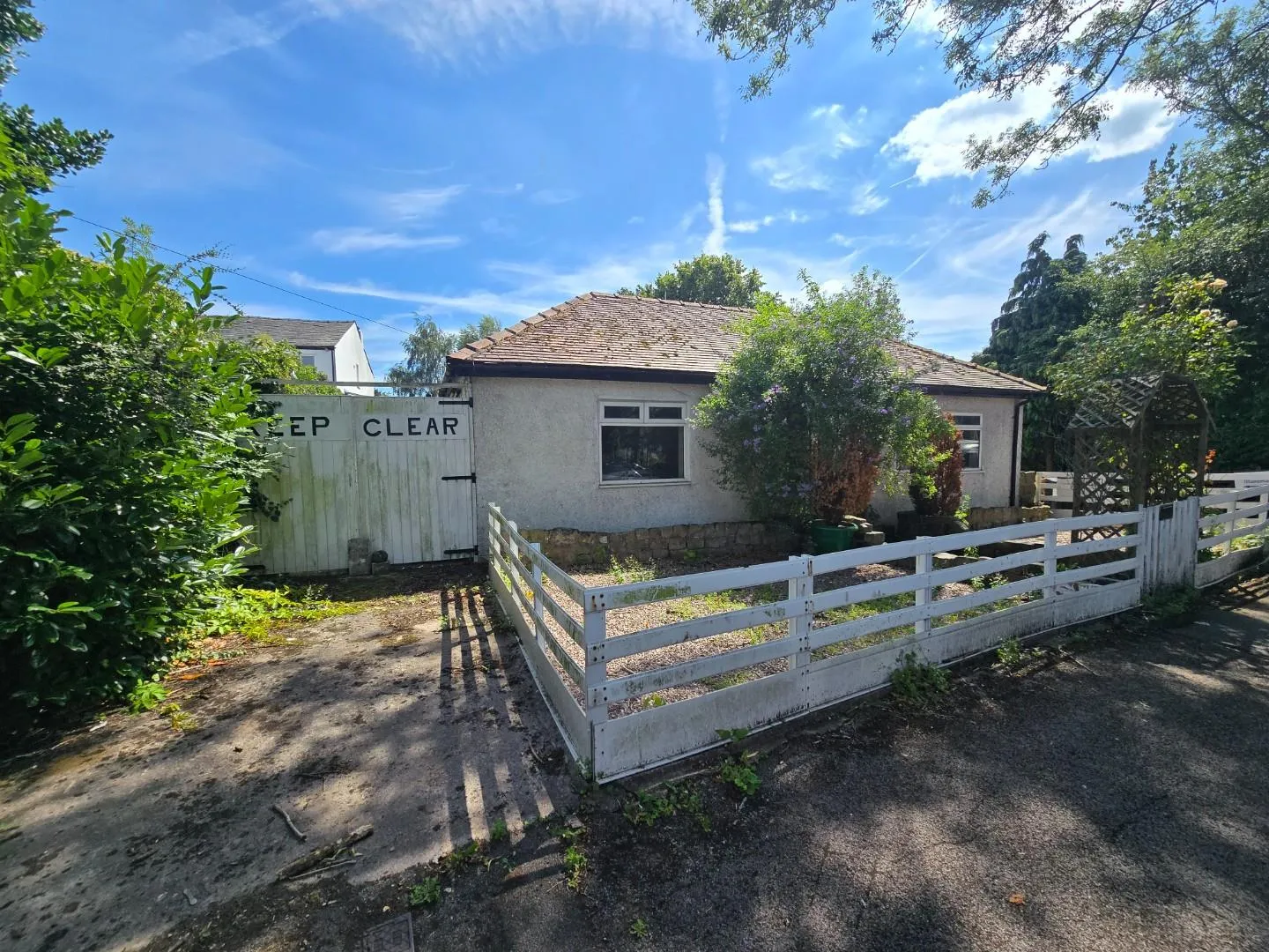 196 Wellington Road, Bury, BL9 9AH