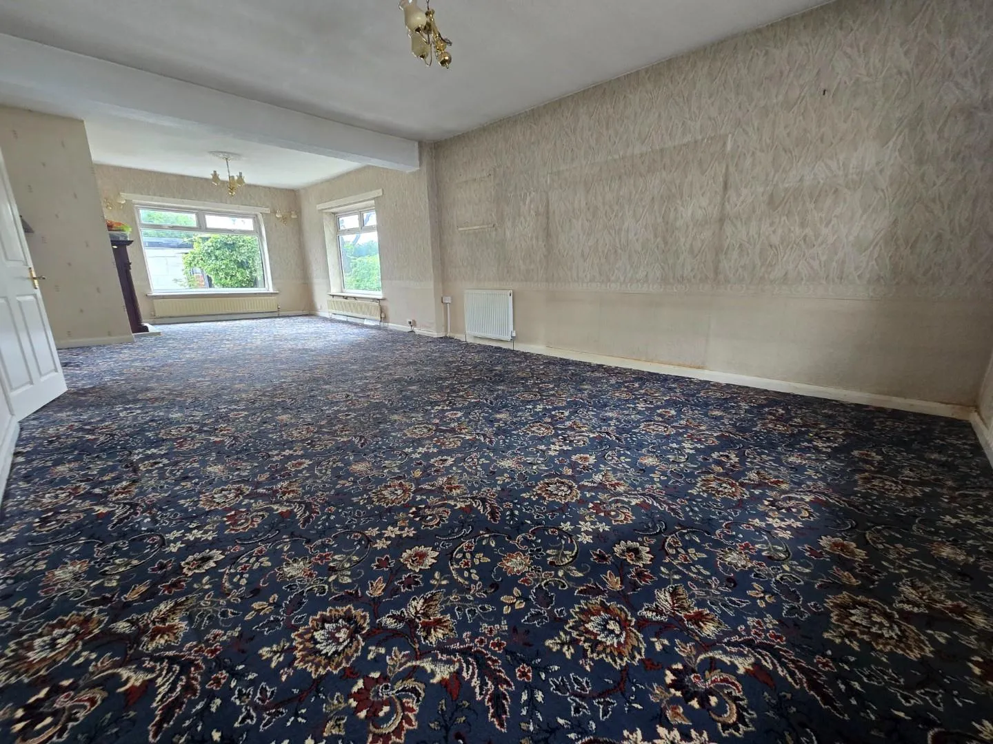 196 Wellington Road, Bury, BL9 9AH