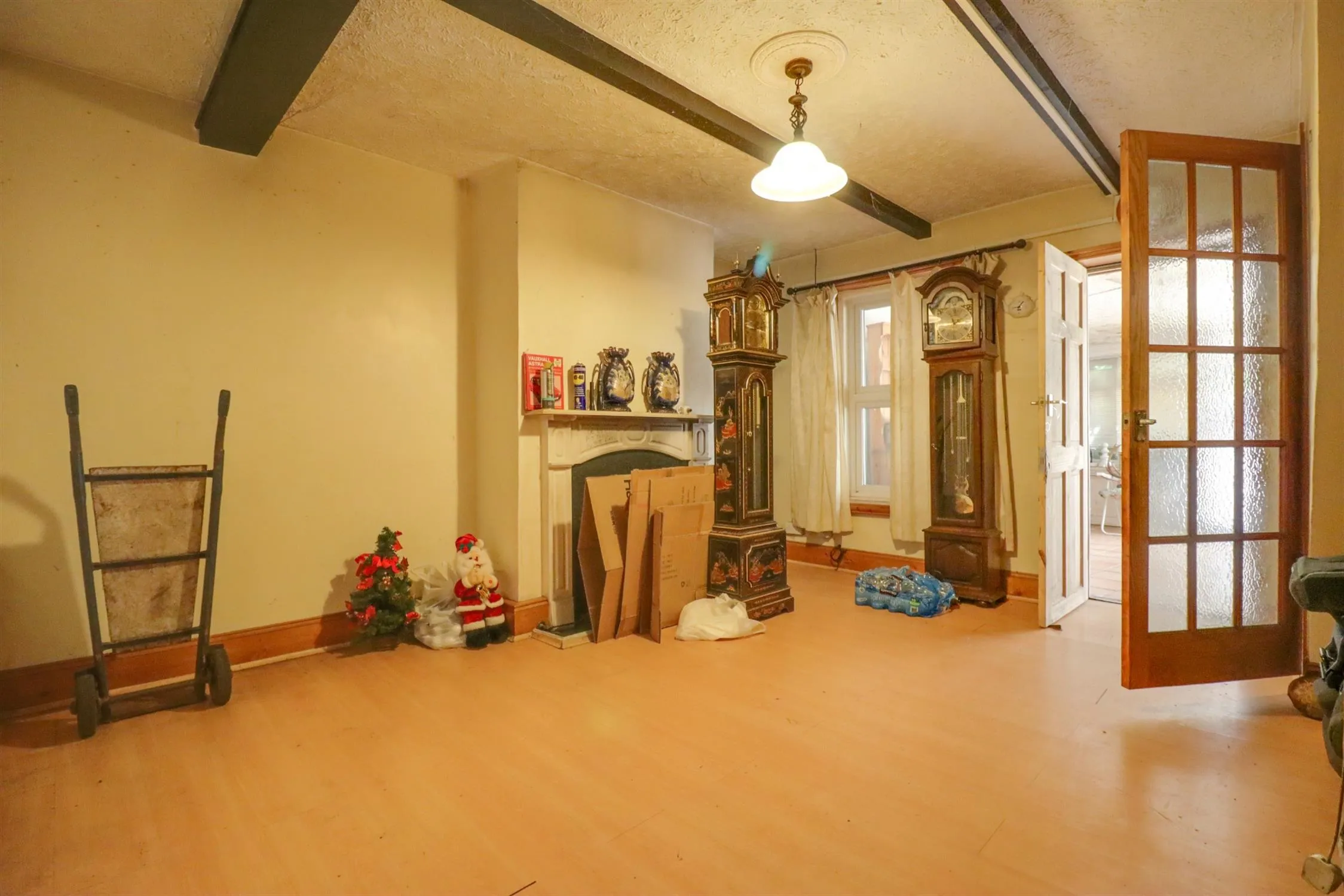Victoria Road, Woolston, 5 Bedroom Property from Pearsons Estate Agents