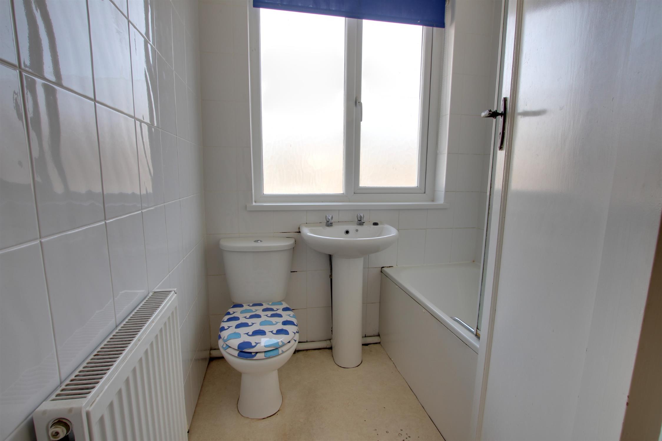 Oaklands Road, Petersfield, 3 Bedroom Property from Pearsons Estate Agents