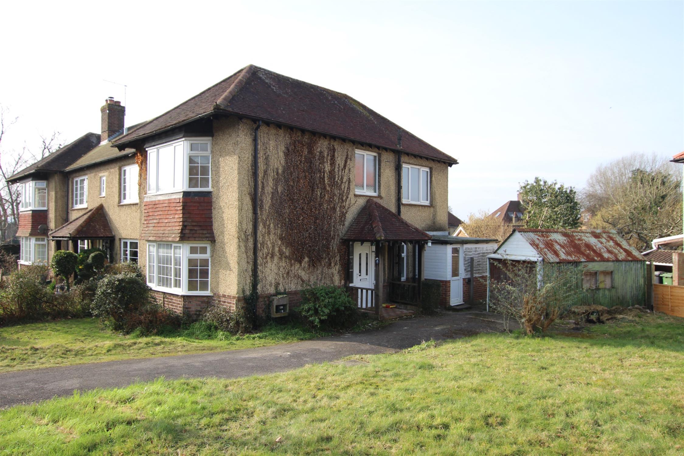 Oaklands Road, Petersfield, 3 Bedroom Property from Pearsons Estate Agents