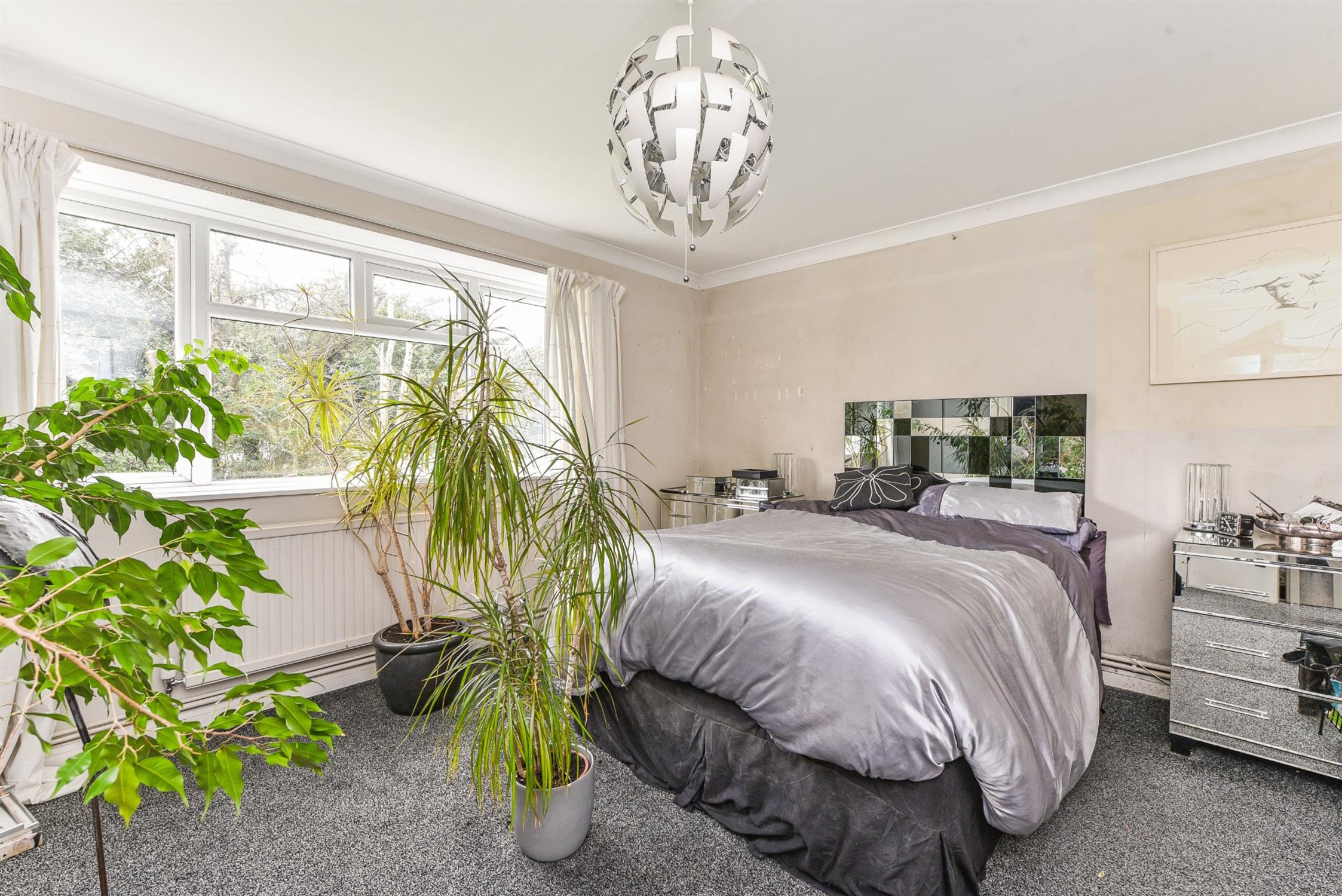 Winchester Road, Petersfield, 2 Bedroom Property from Pearsons Estate Agents
