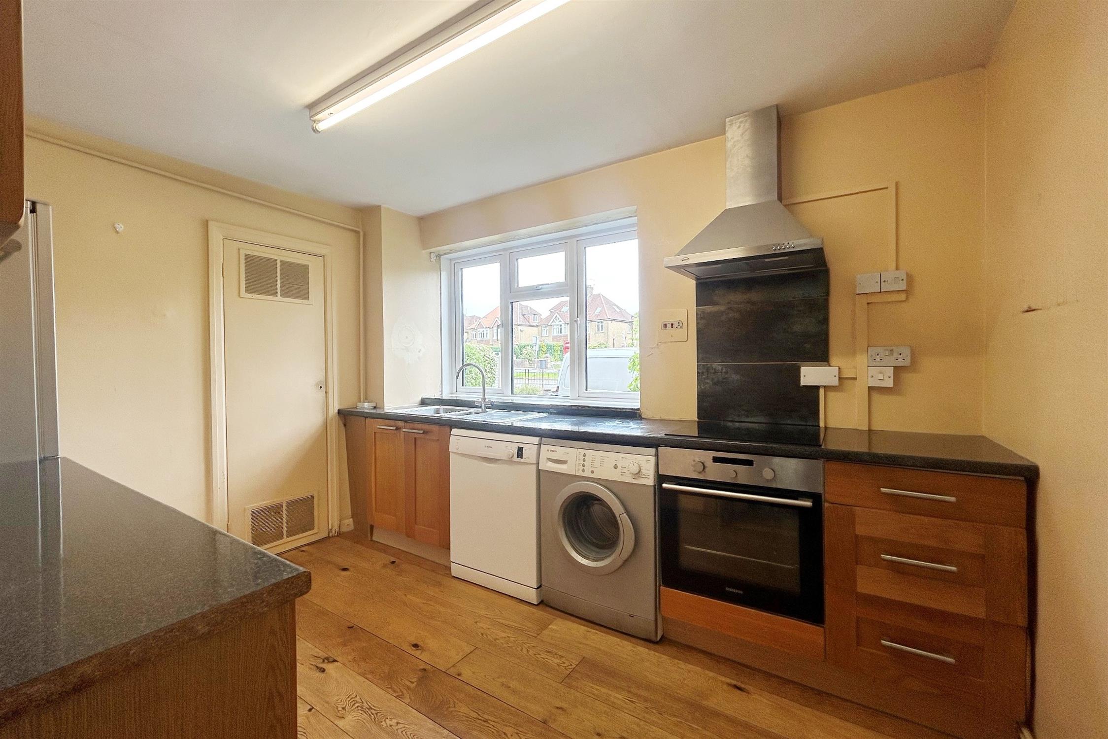 Winchester Road, Petersfield, 2 Bedroom Property from Pearsons Estate Agents