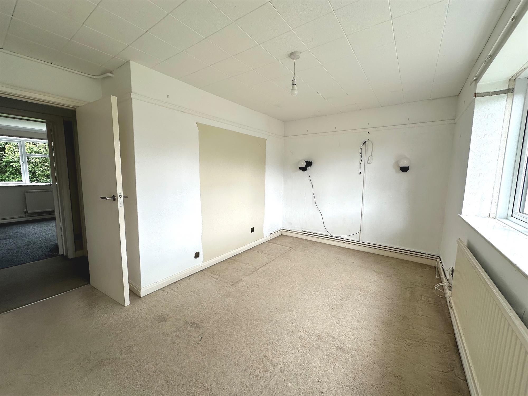 Winchester Road, Petersfield, 2 Bedroom Property from Pearsons Estate Agents