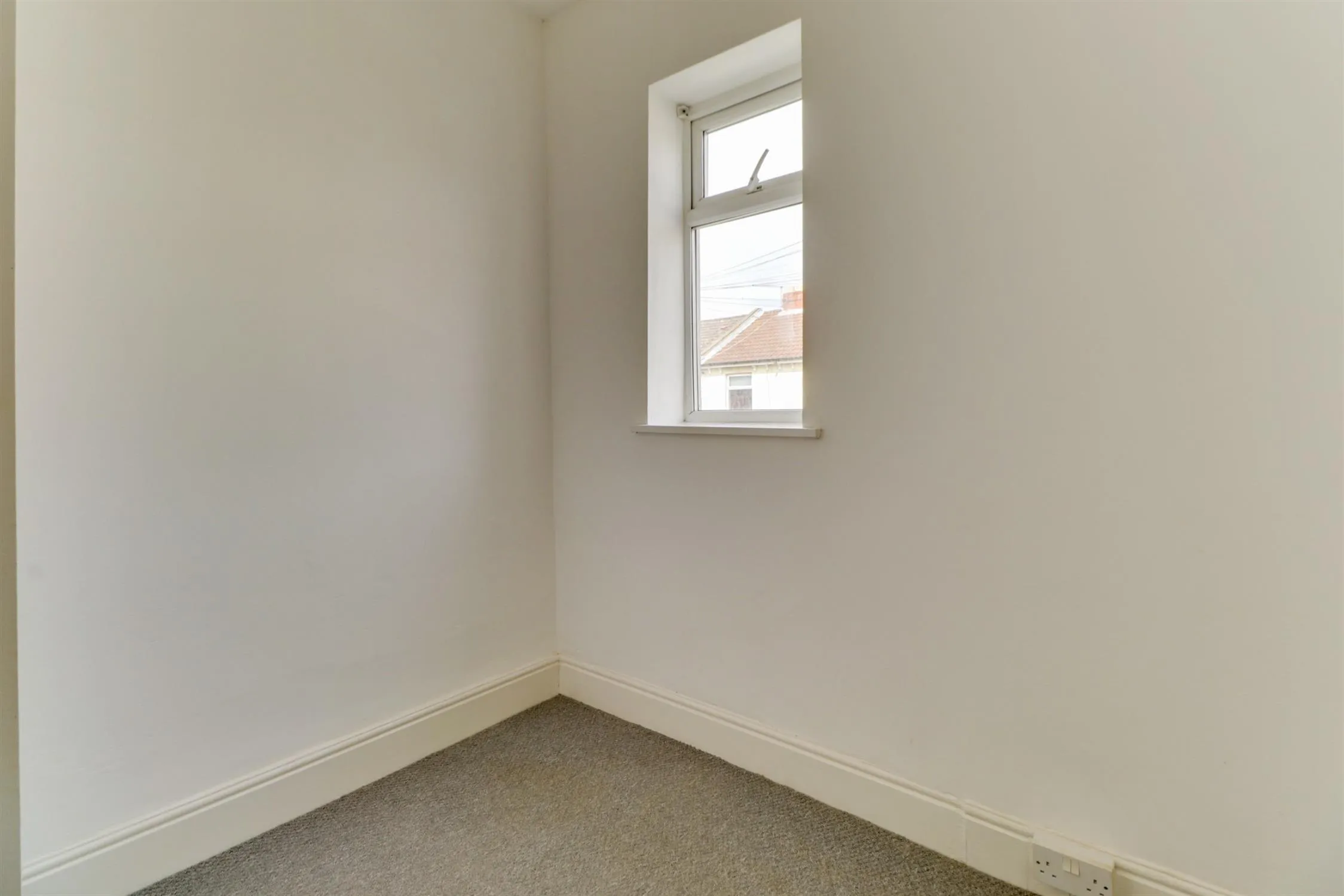Knox Road, Portsmouth, 3 Bedroom Property from Pearsons Estate Agents