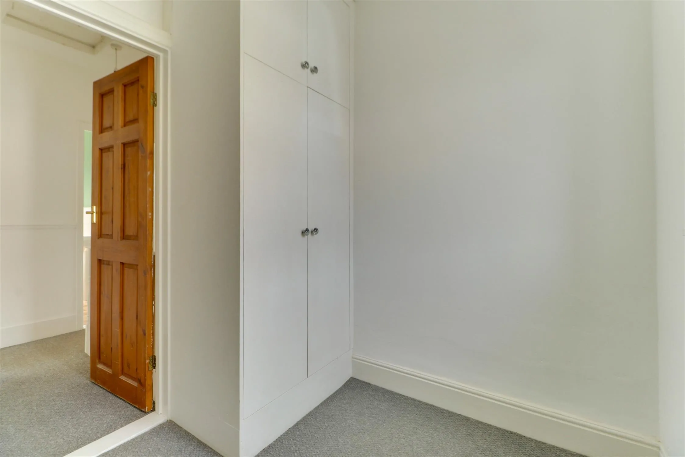 Knox Road, Portsmouth, 3 Bedroom Property from Pearsons Estate Agents