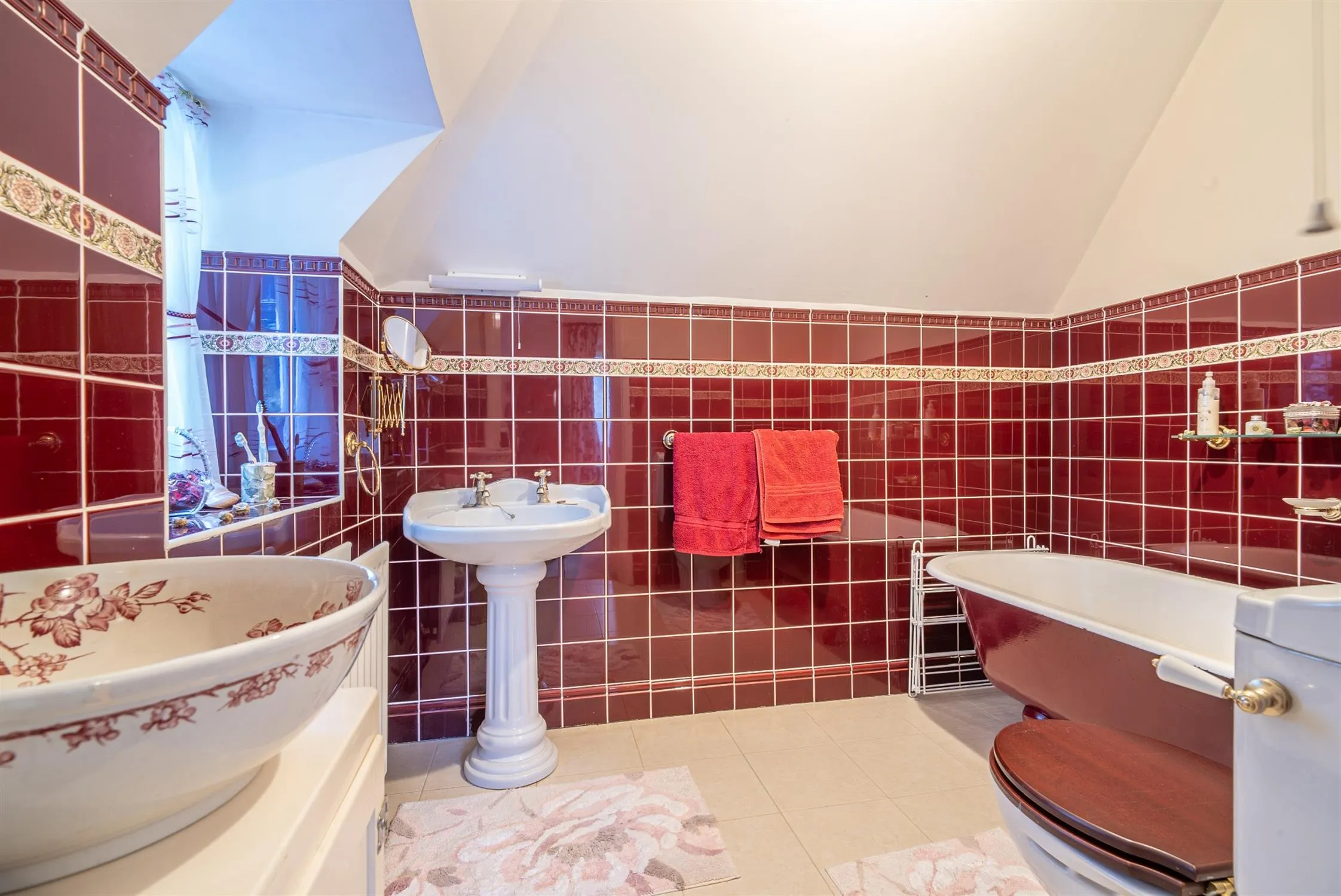 Bonchurch Village Road, Ventnor, 2 Bedroom Property from Pearsons Estate Agents