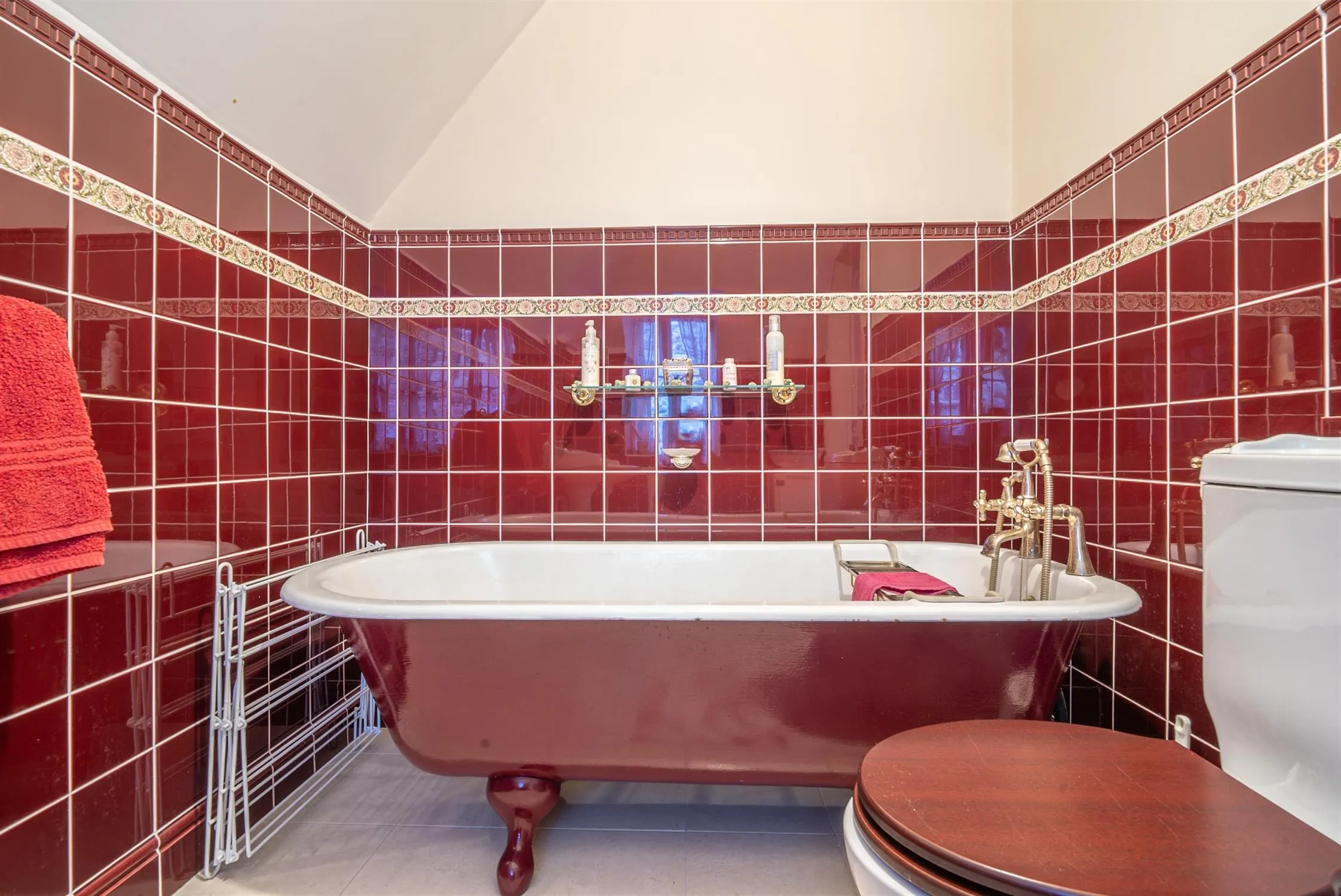Bonchurch Village Road, Ventnor, 2 Bedroom Property from Pearsons Estate Agents