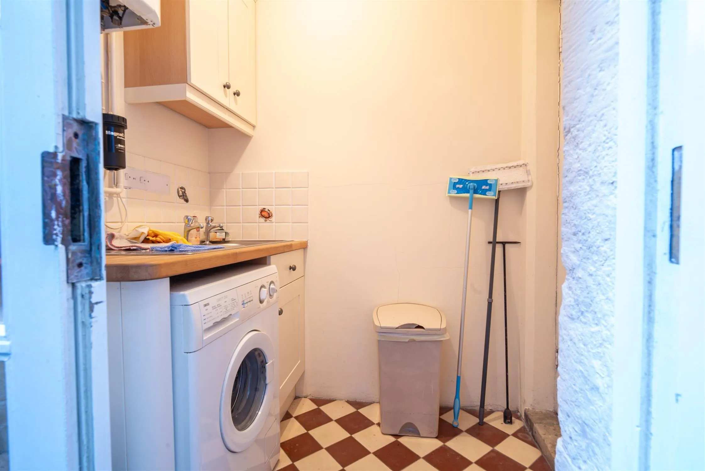 Bonchurch Village Road, Ventnor, 2 Bedroom Property from Pearsons Estate Agents