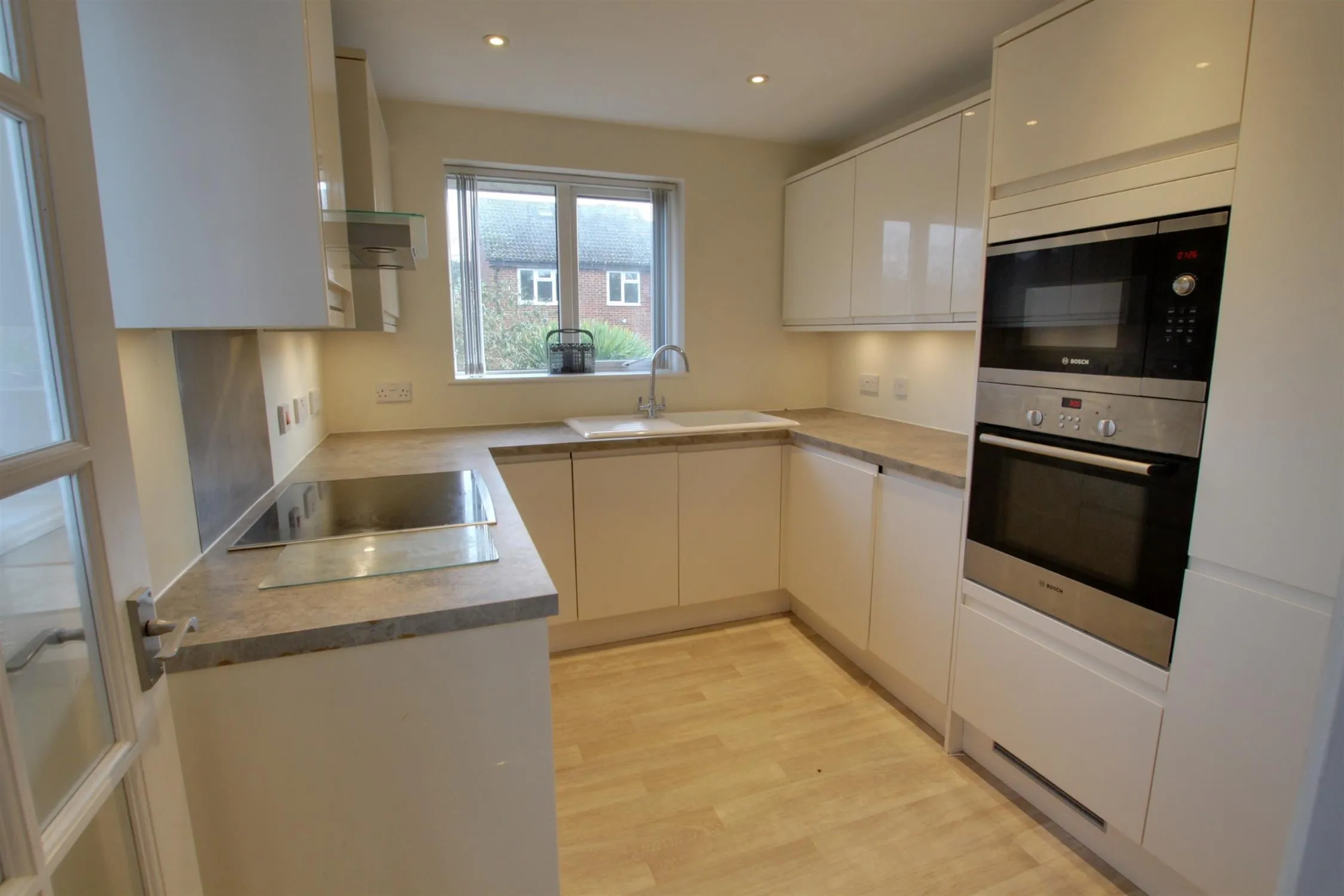 Meon Close, Clanfield, 2 Bedroom Property from Pearsons Estate Agents