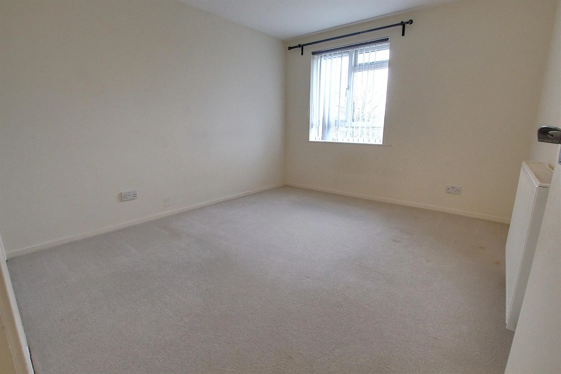 Meon Close, Clanfield, 2 Bedroom Property from Pearsons Estate Agents