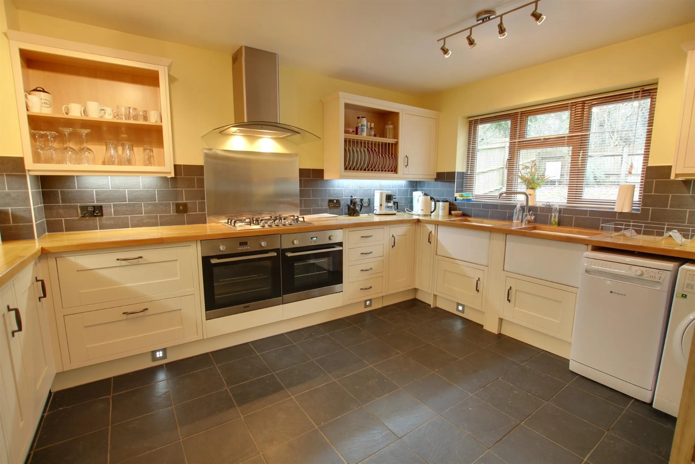 Lith Avenue, Horndean, 3 Bedroom Property from Pearsons Estate Agents
