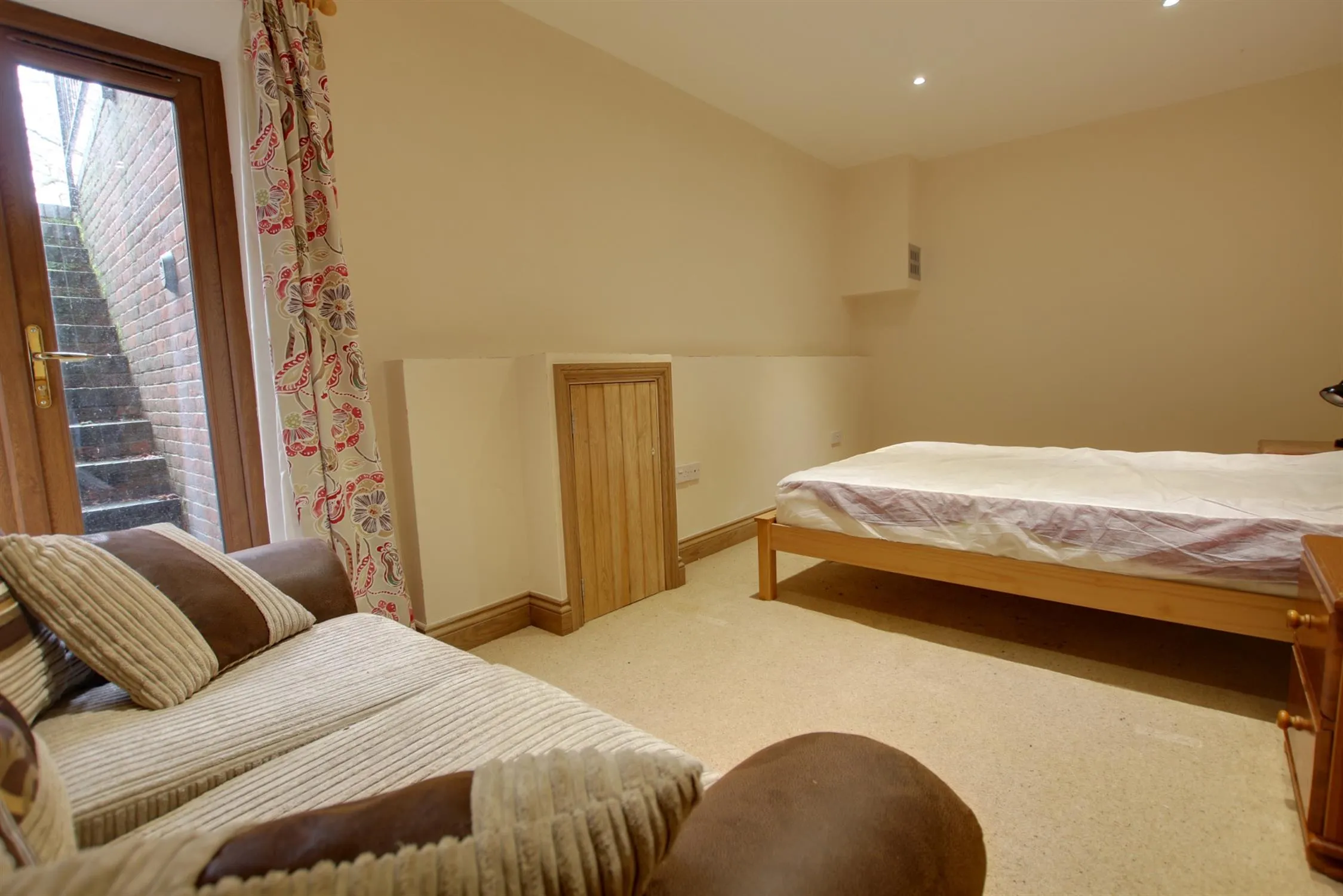 Lith Avenue, Horndean, 3 Bedroom Property from Pearsons Estate Agents