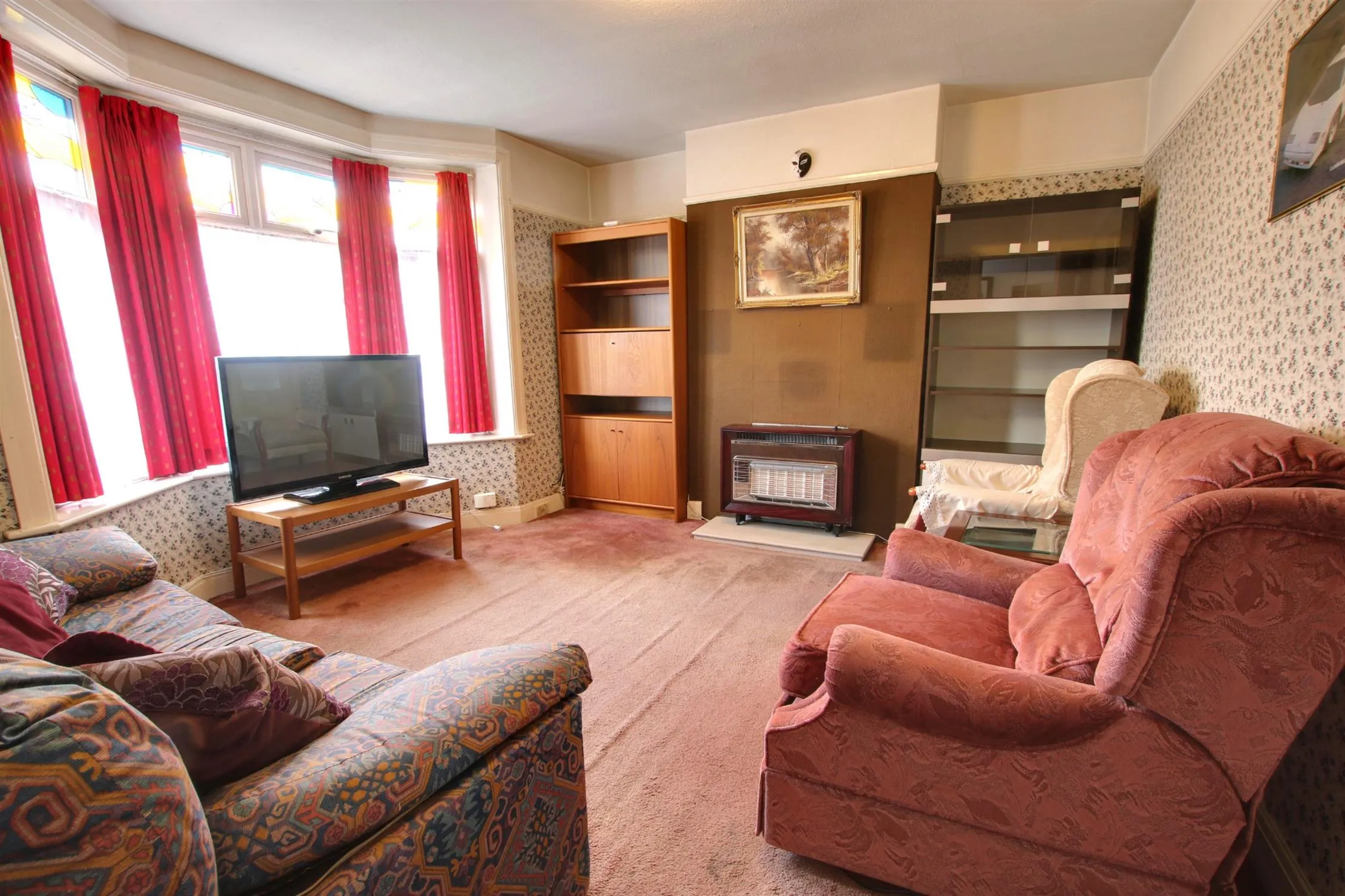 uthampton, 2 Bedroom Property from Pearsons Estate Agents