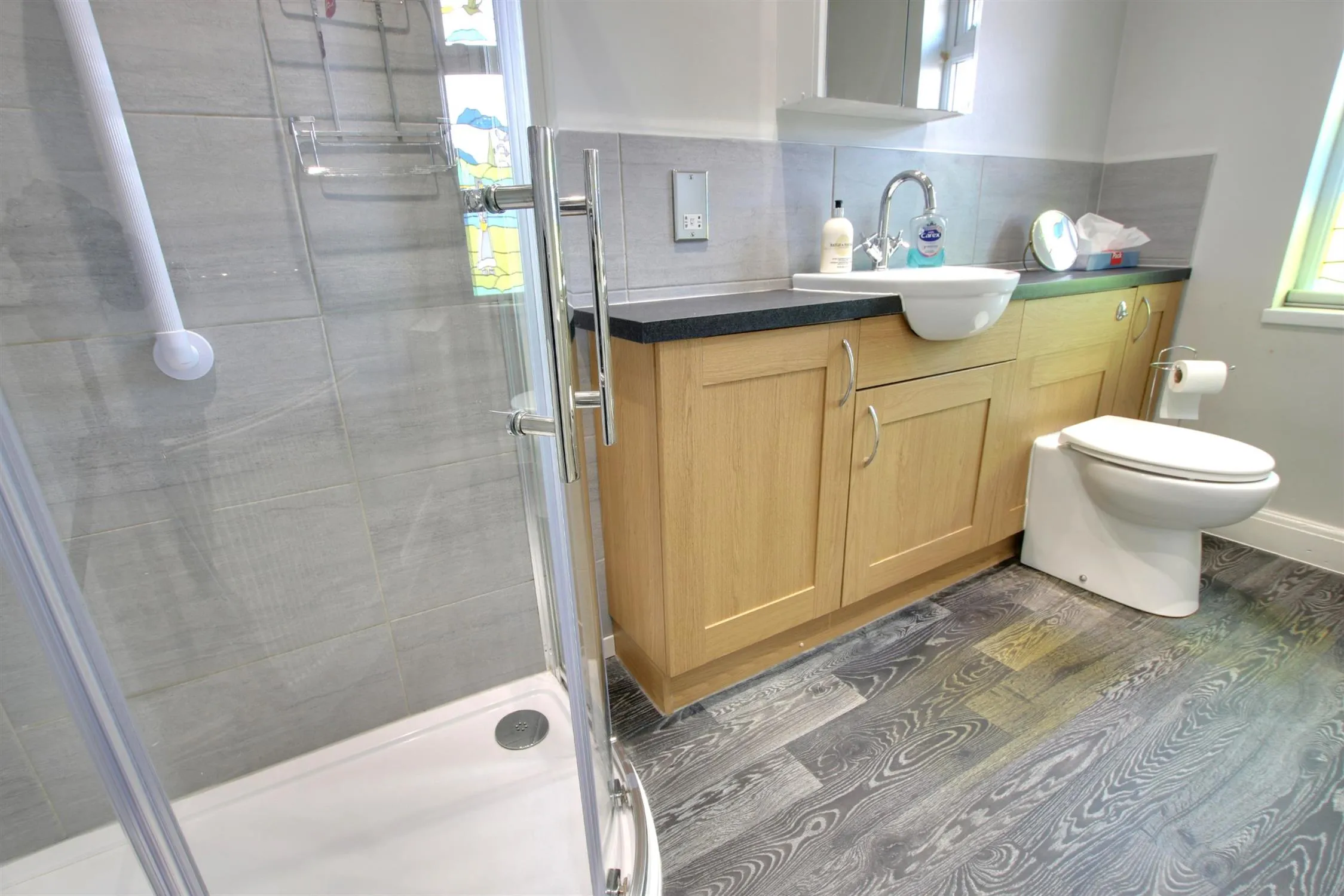 uthampton, 2 Bedroom Property from Pearsons Estate Agents