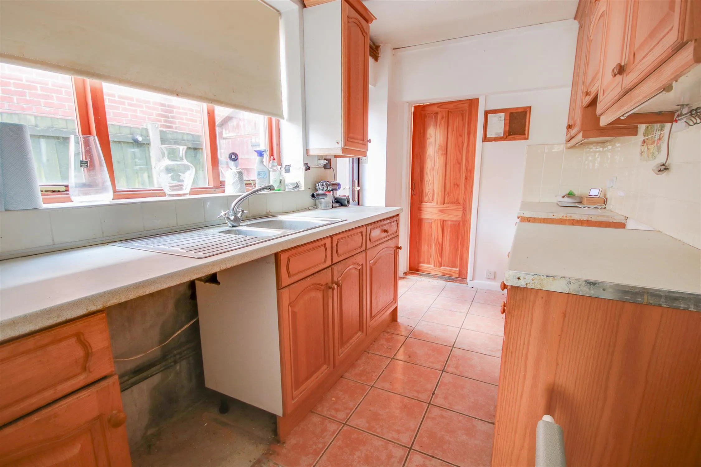 Auction Sale! Cash Buyers Only! Lots Of Potential!, 2 Bedroom Property from Pearsons Estate Agents
