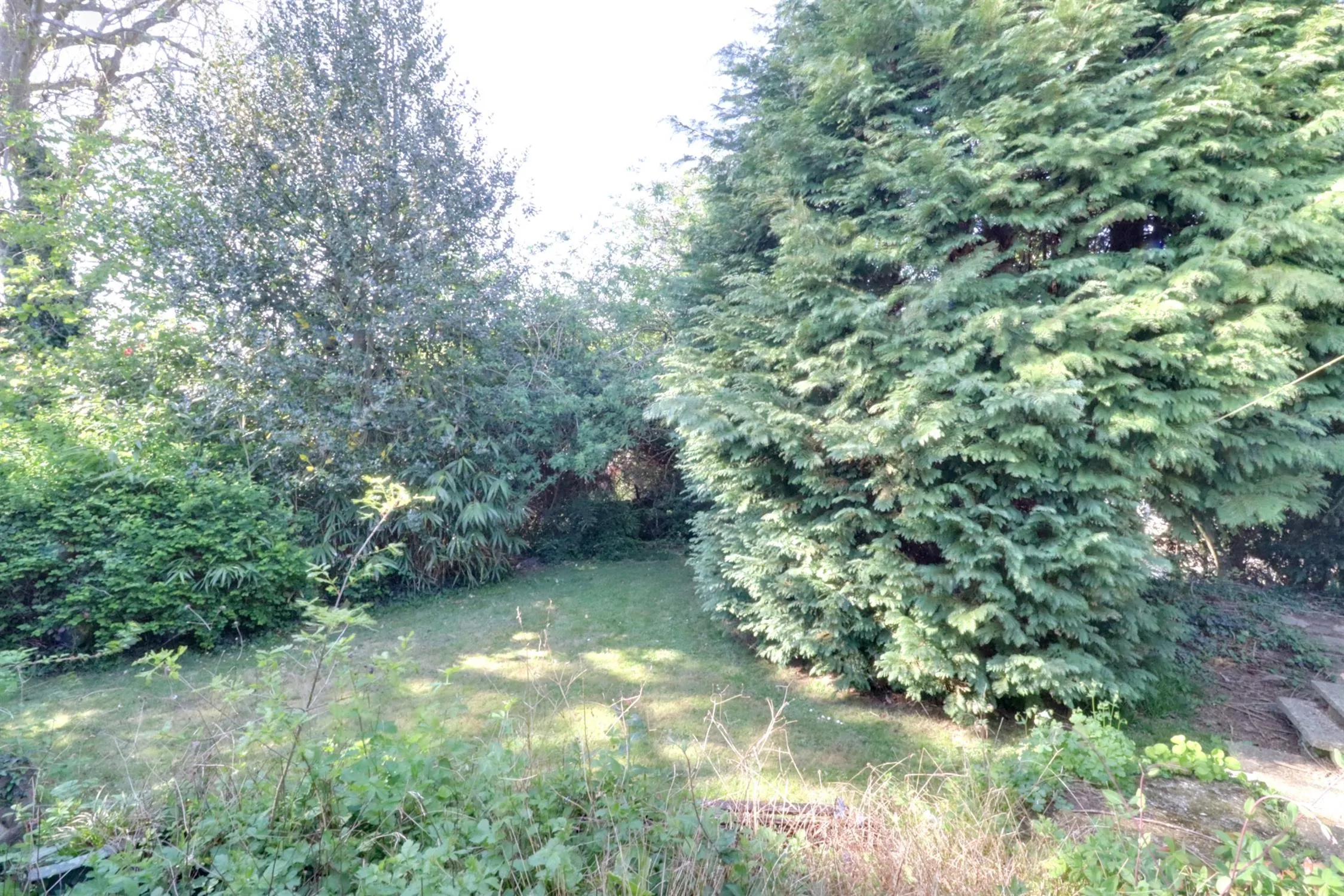 Durley Avenue, Cowplain, 2 Bedroom Property from Pearsons Estate Agents