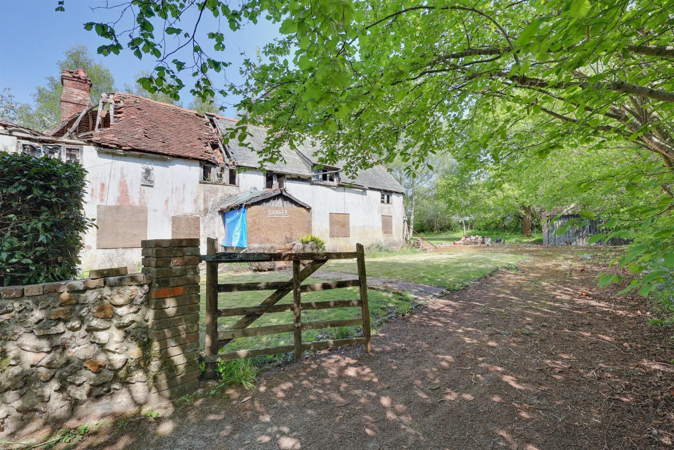 Edneys Lane, Denmead, 3 Bedroom Property from Pearsons Estate Agents