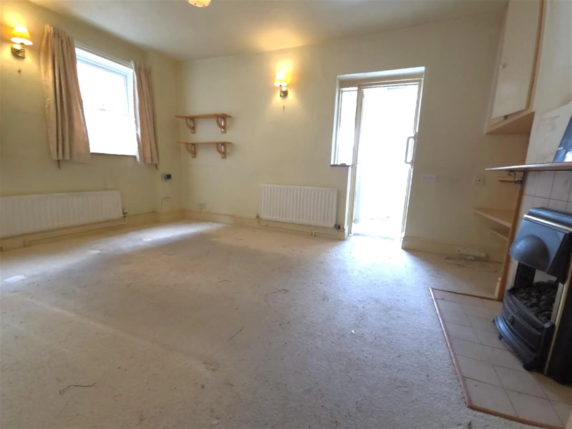 West End, 2 Bedroom Property from Pearsons Estate Agents