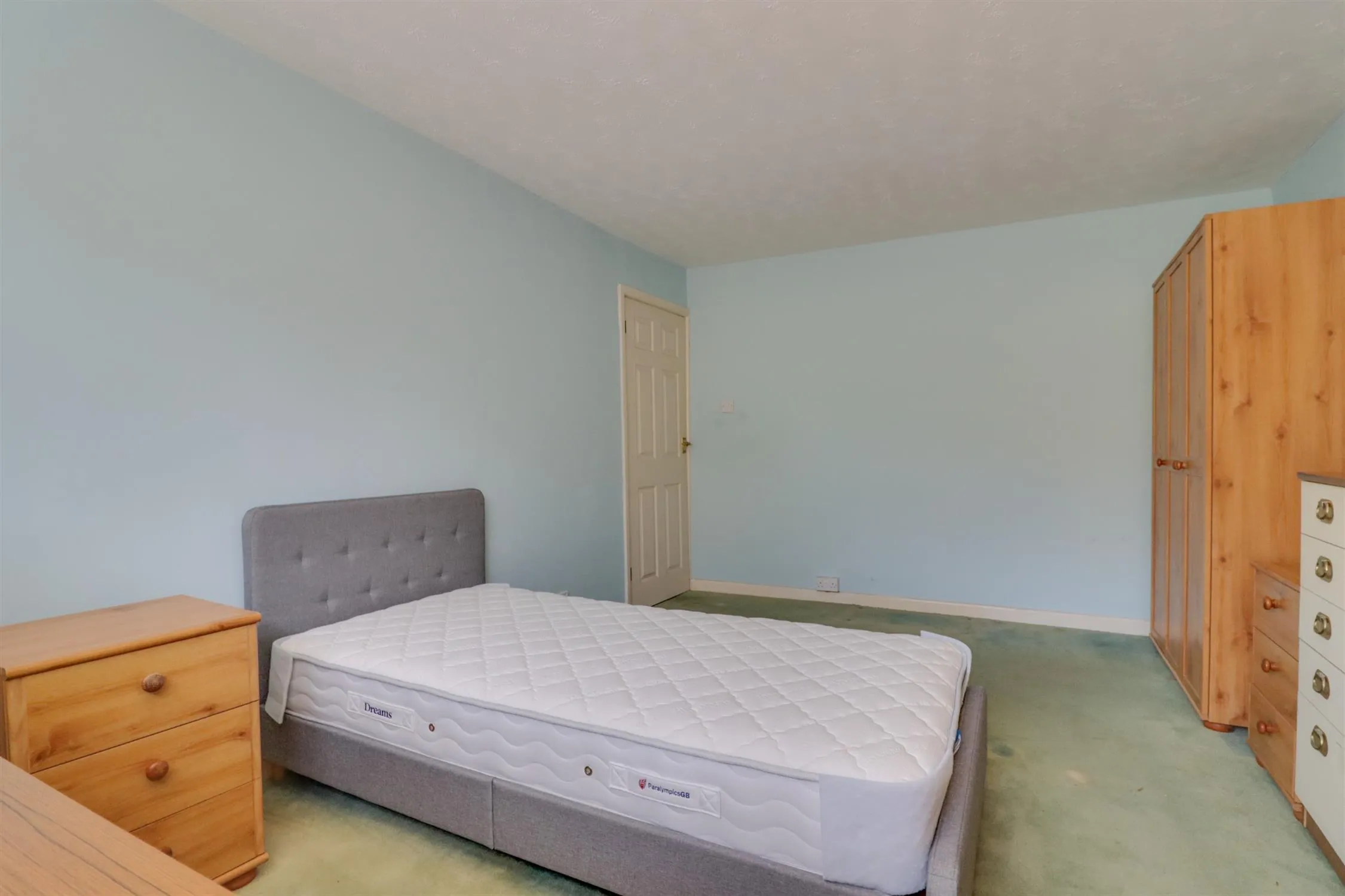 Temple Road, Woolston, 2 Bedroom Property from Pearsons Estate Agents