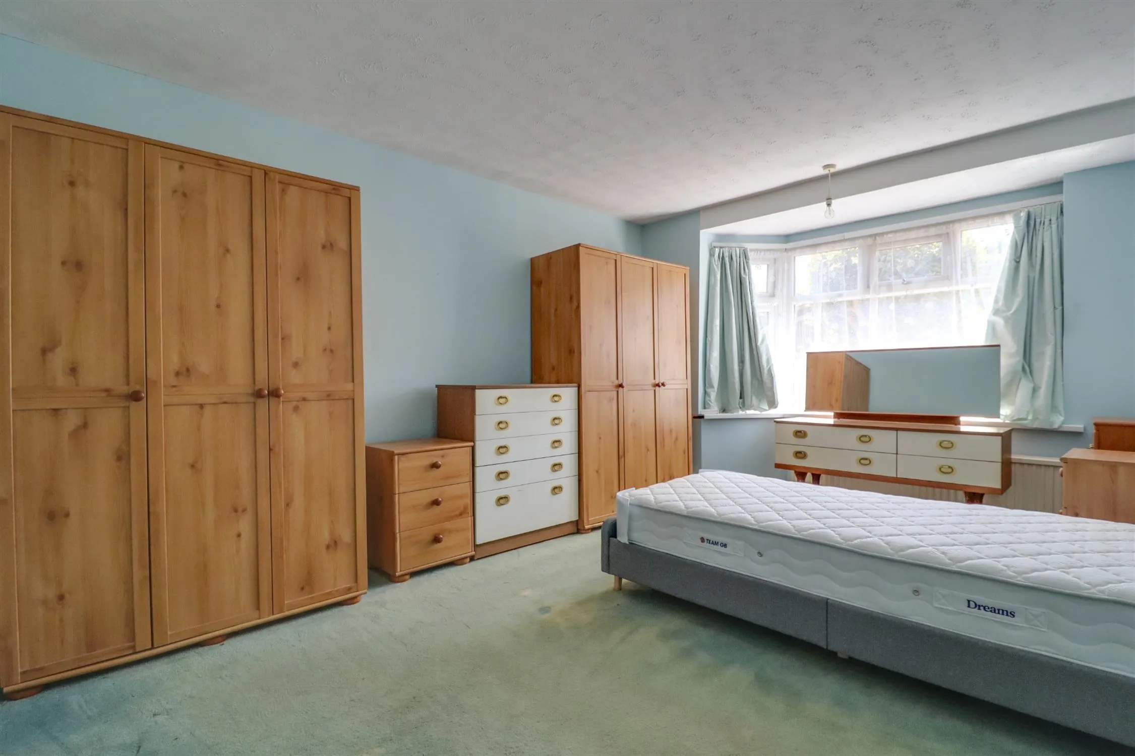 Temple Road, Woolston, 2 Bedroom Property from Pearsons Estate Agents