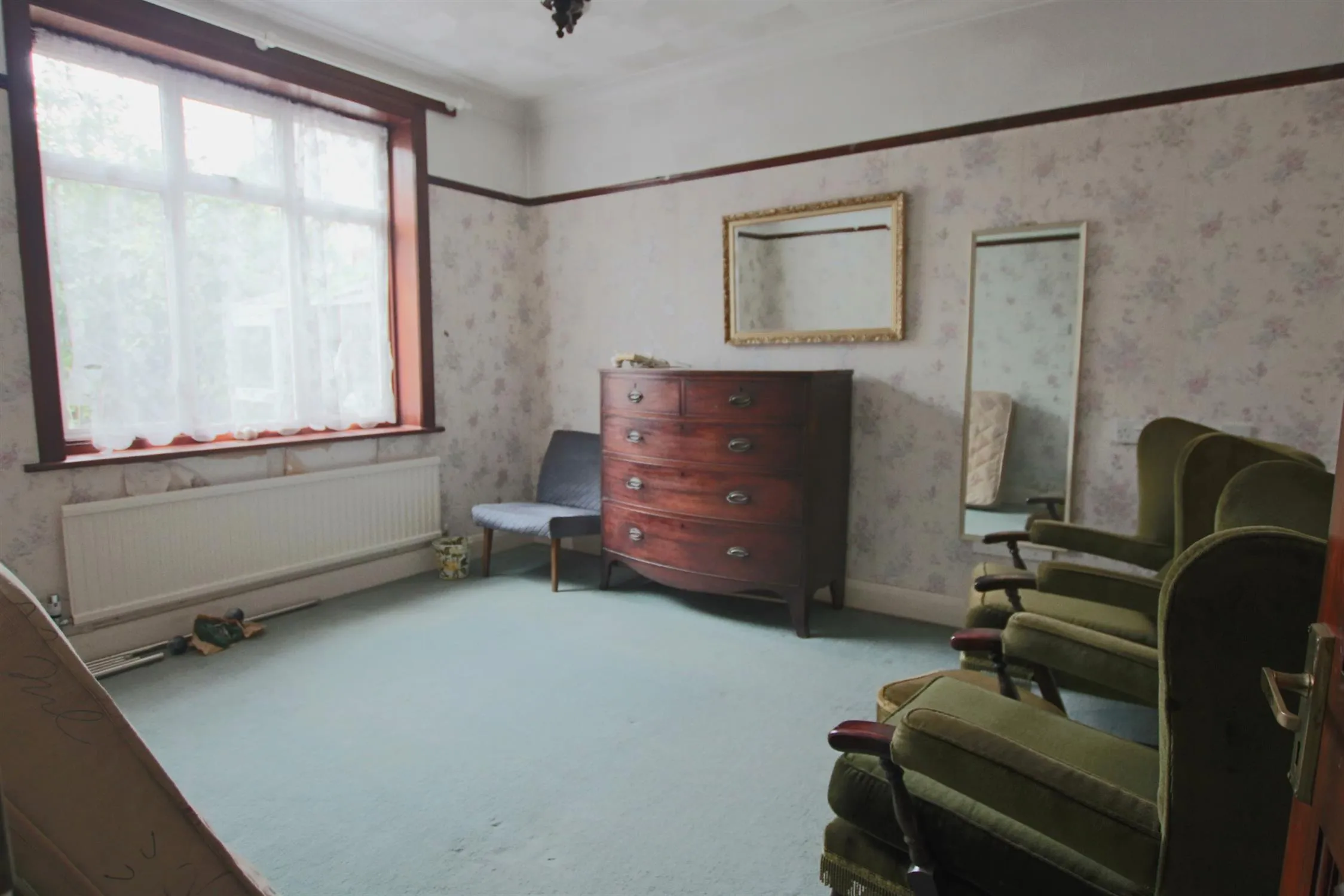 hirley, Southampton, 3 Bedroom Property from Pearsons Estate Agents