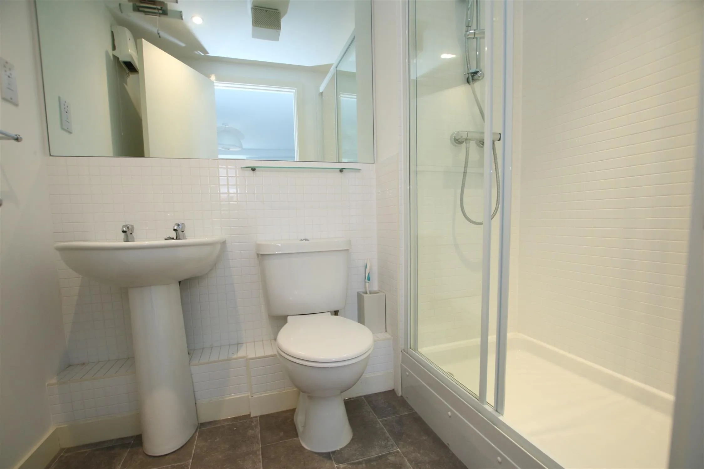 Belgarum Place, Staple Gardens, Winchester, 2 Bedroom Property from Pearsons Estate Agents
