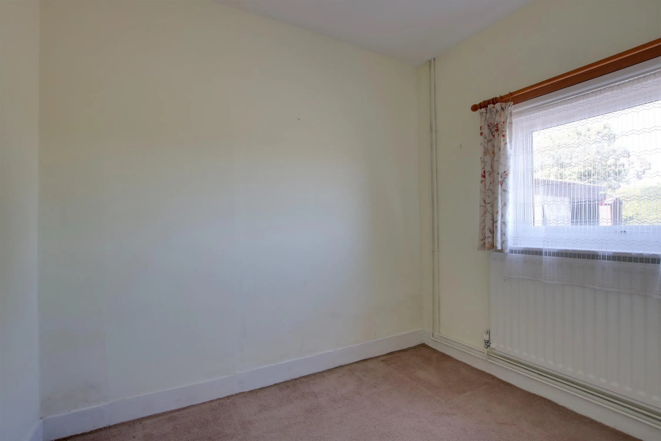 Triangle Lane, Titchfield, Fareham. Auction Guide Price £325,000., 3 Bedroom Property from Pearsons Estate Agents