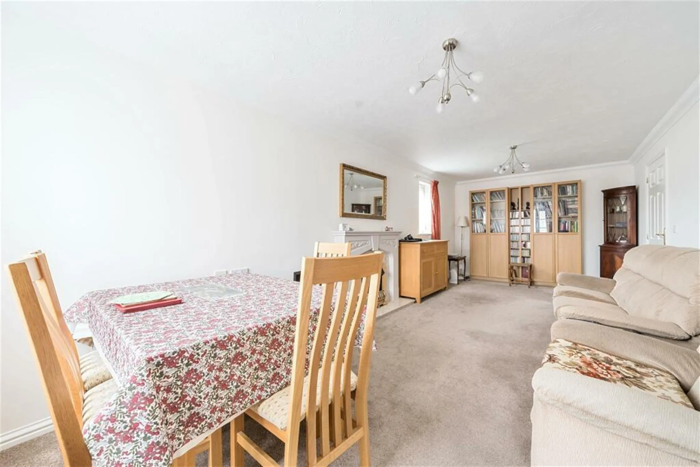 Highfield Lane, Southampton, 2 Bedroom Property from Pearsons Estate Agents