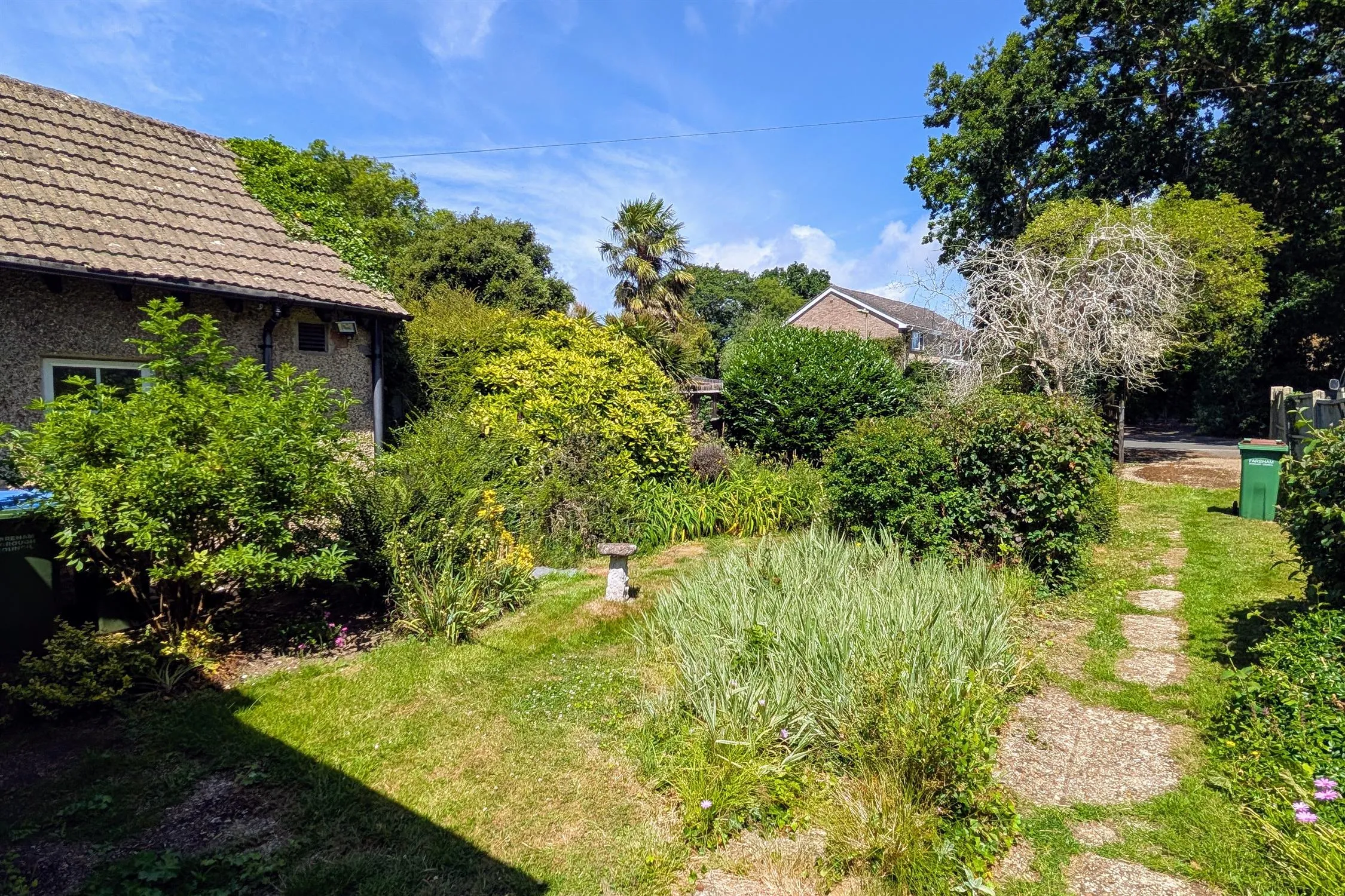 Hill Park Road, Fareham. Auction Guide Price £225,000., 3 Bedroom Property from Pearsons Estate Agents
