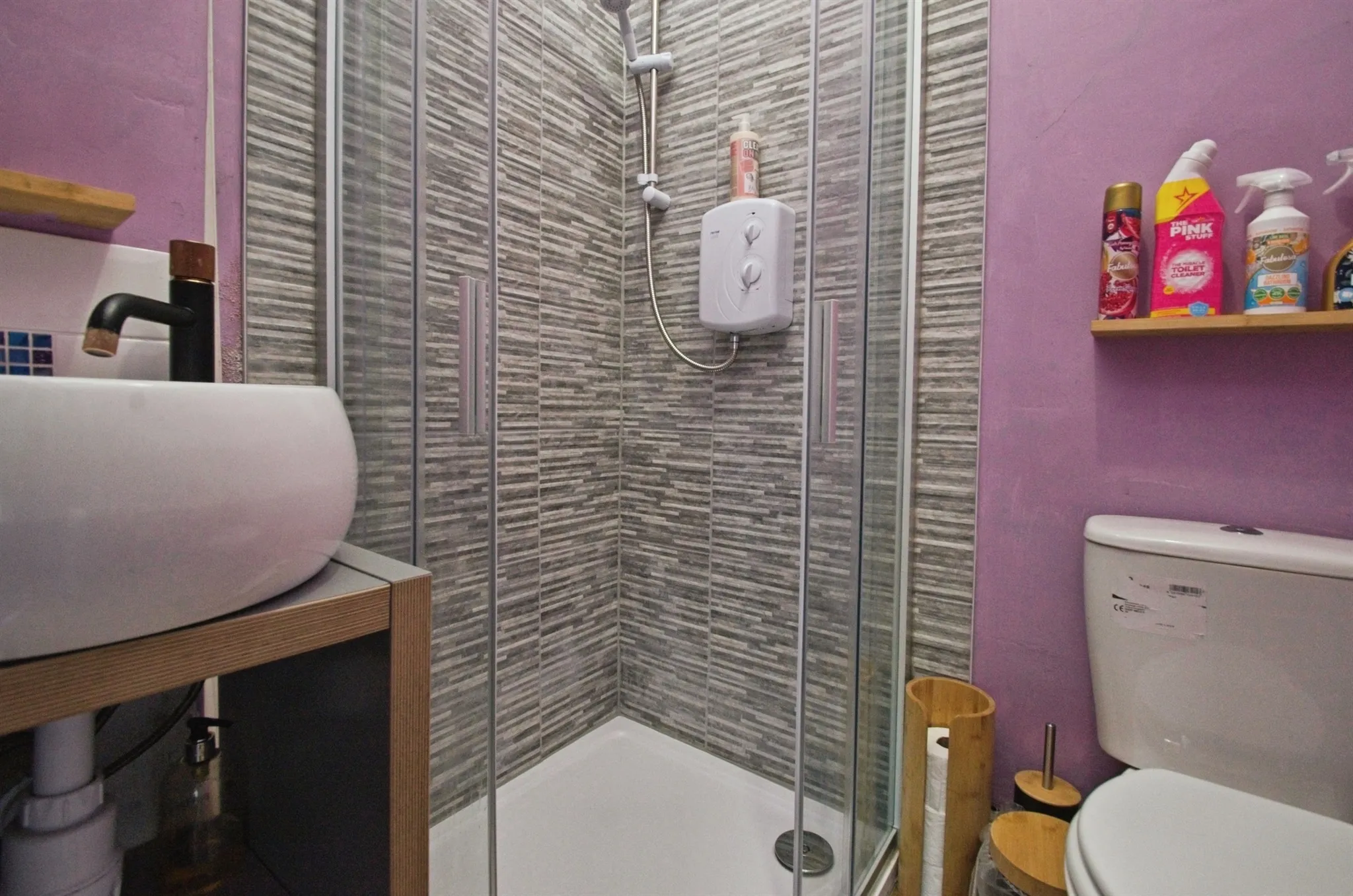 3 bed End of Terrace
