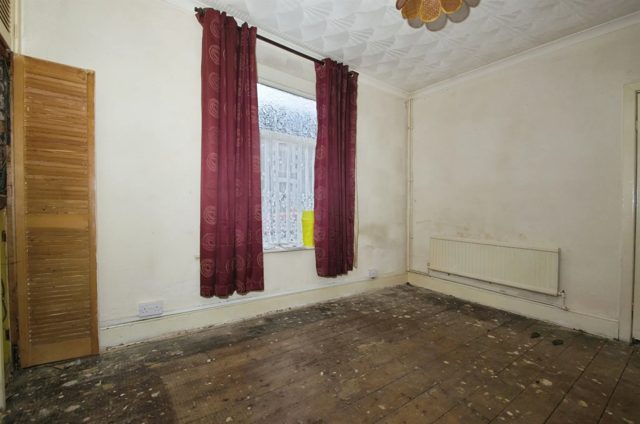 3 bed Terraced