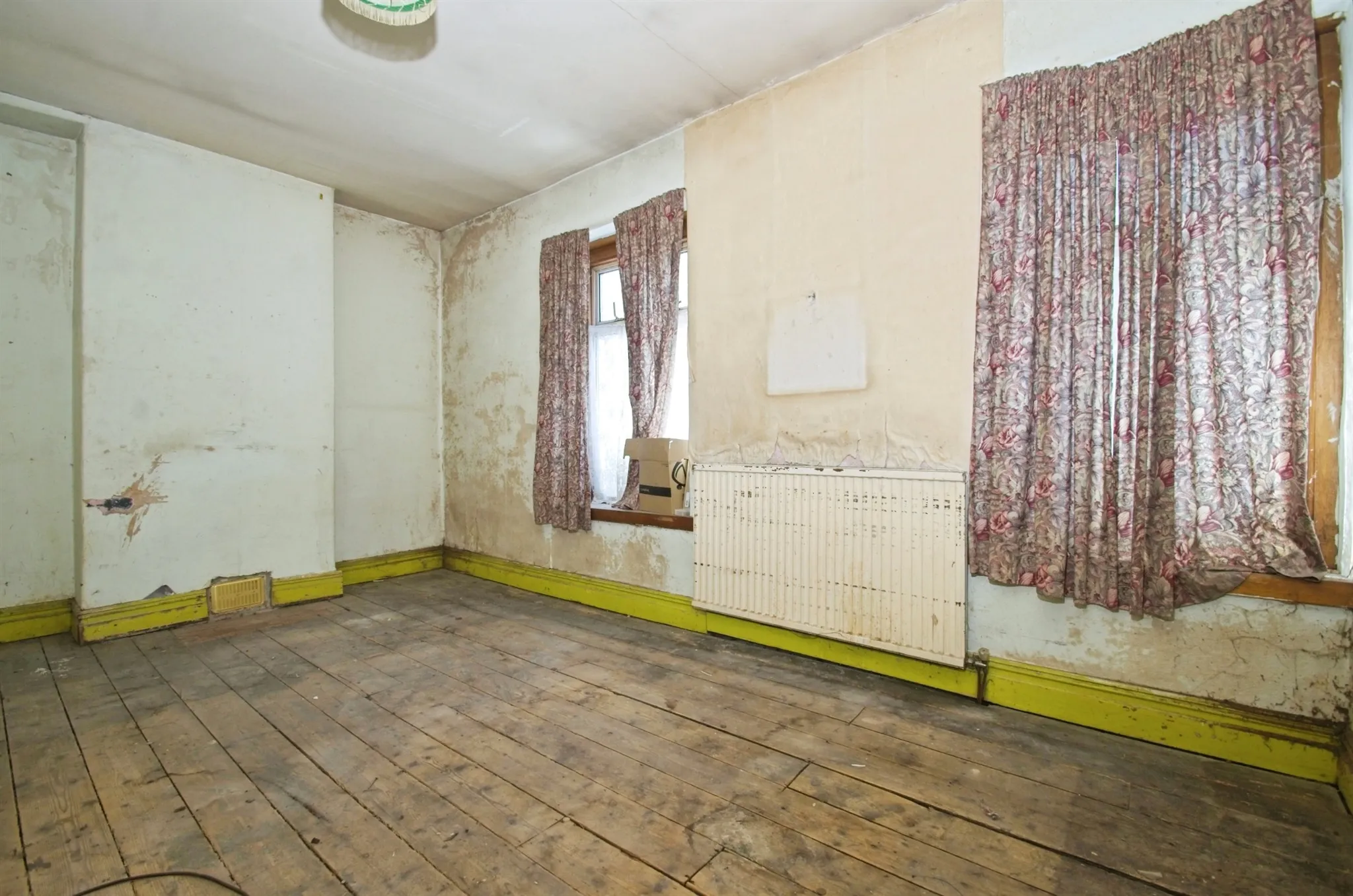 3 bed Terraced