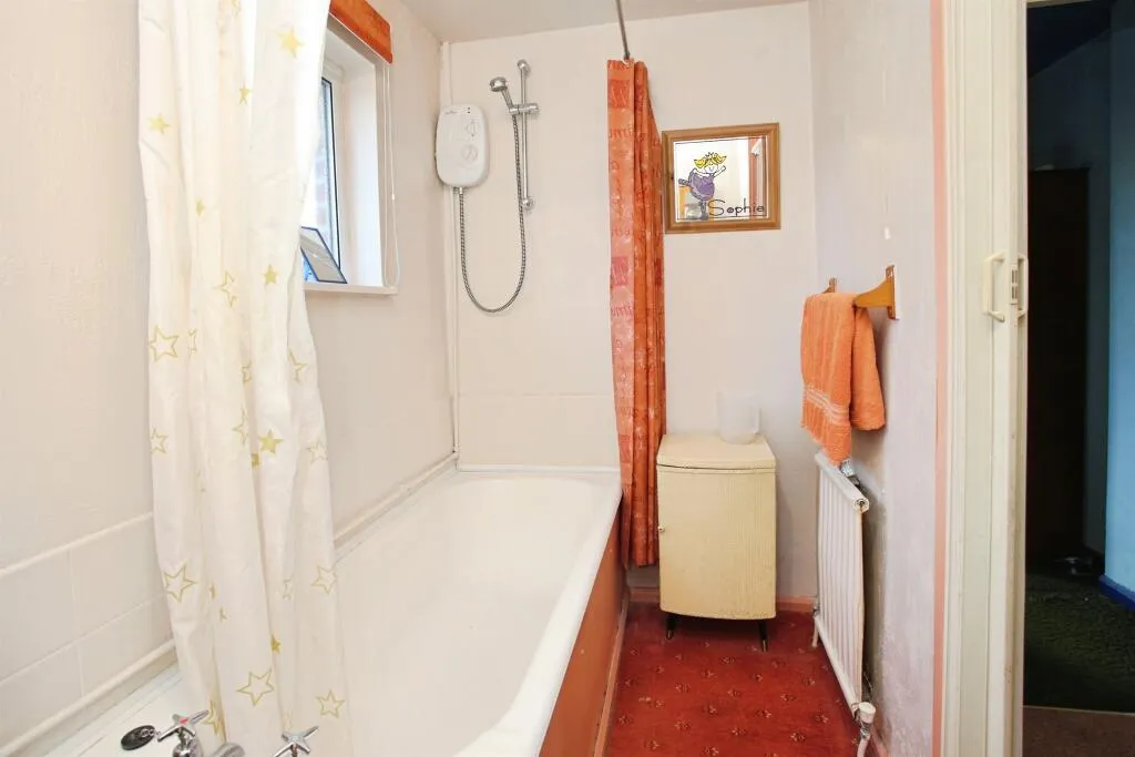 3 bed Terraced
