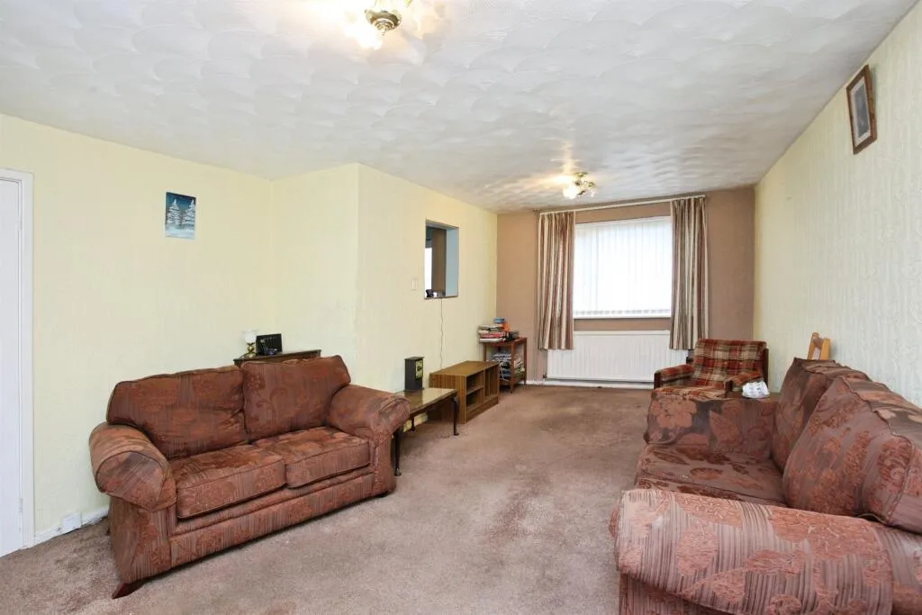 3 bed Terraced