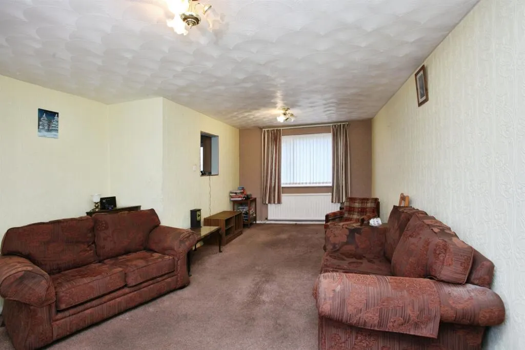 3 bed Terraced