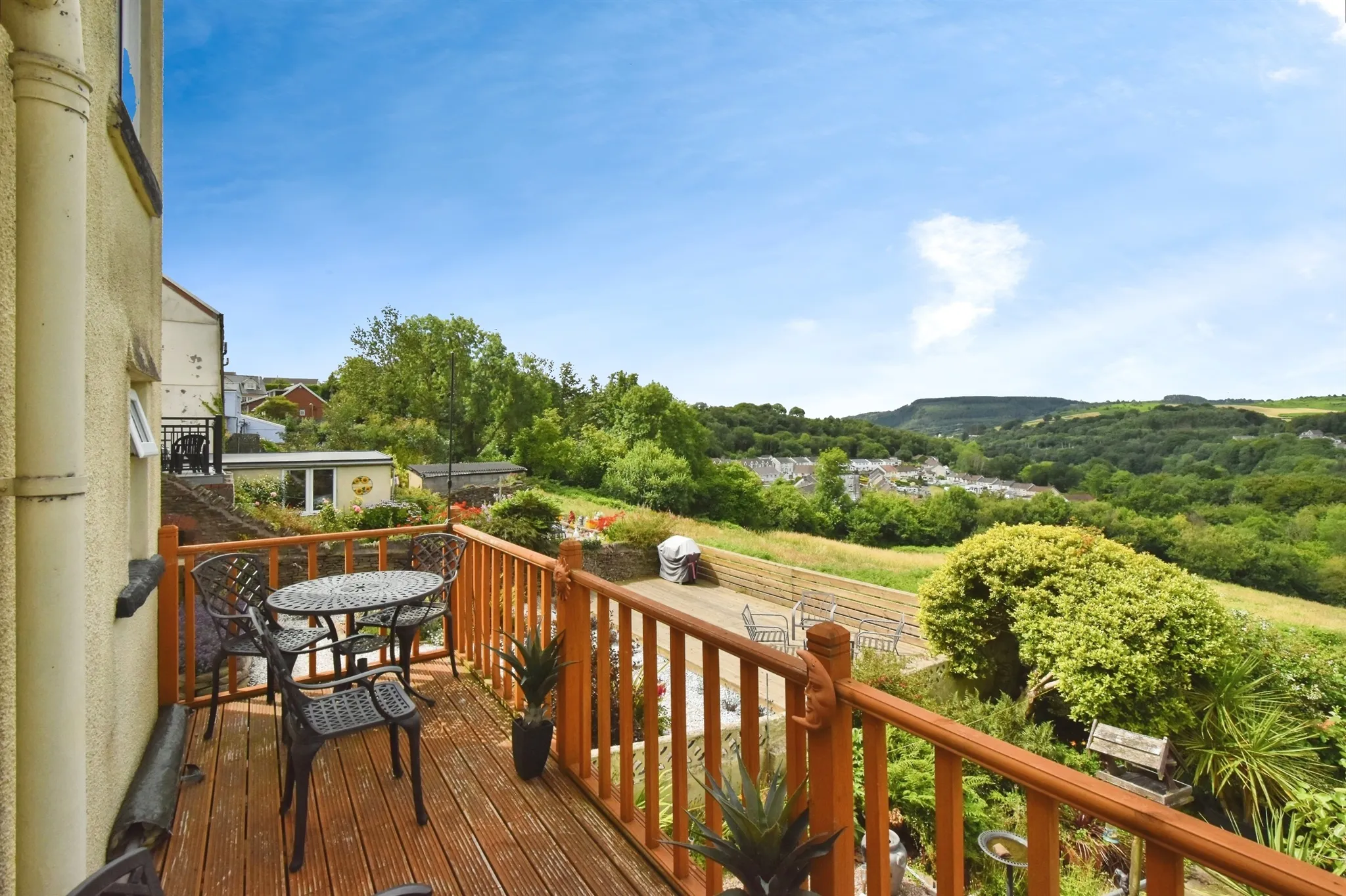 2 bed Terraced