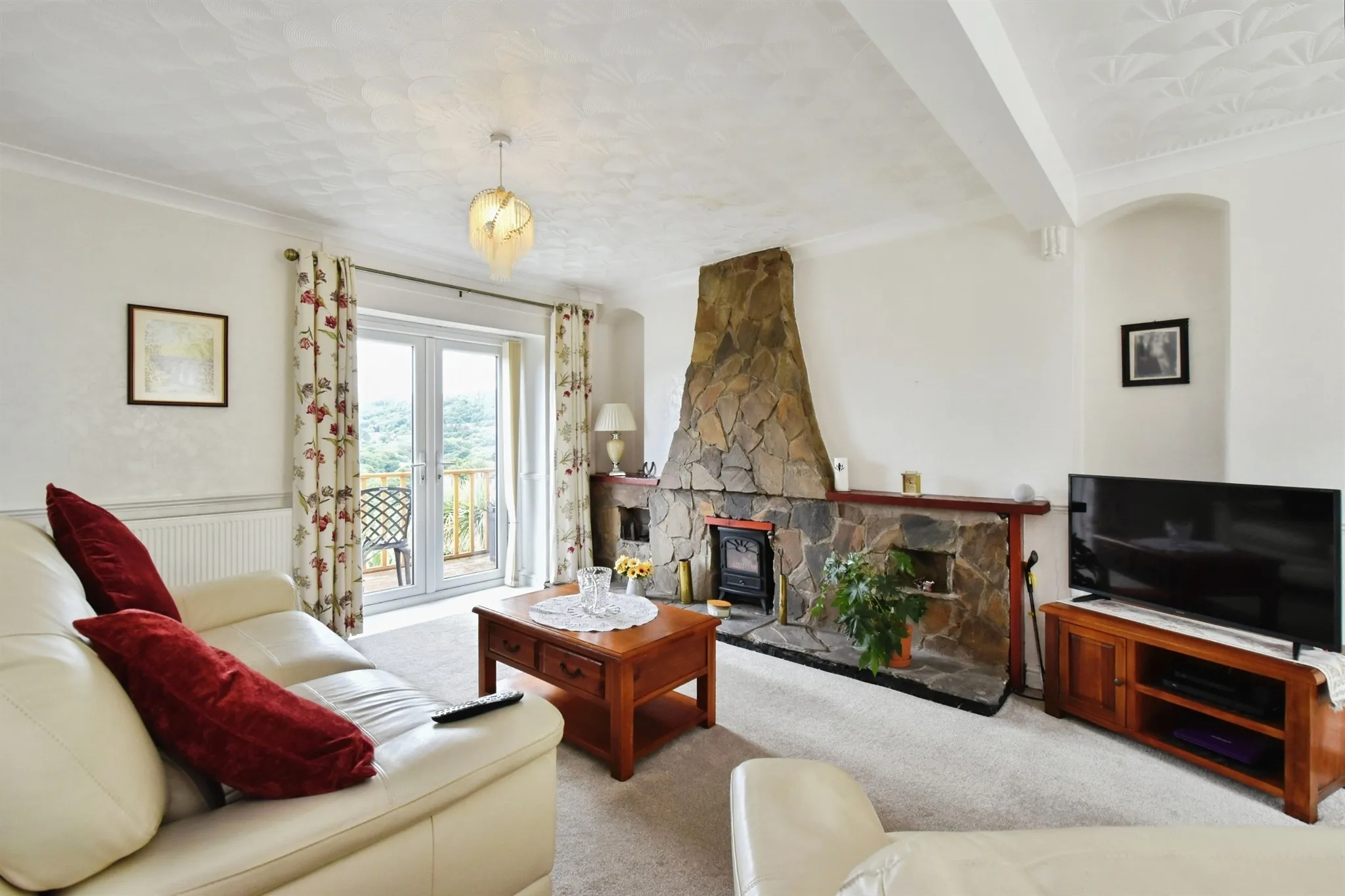 2 bed Terraced