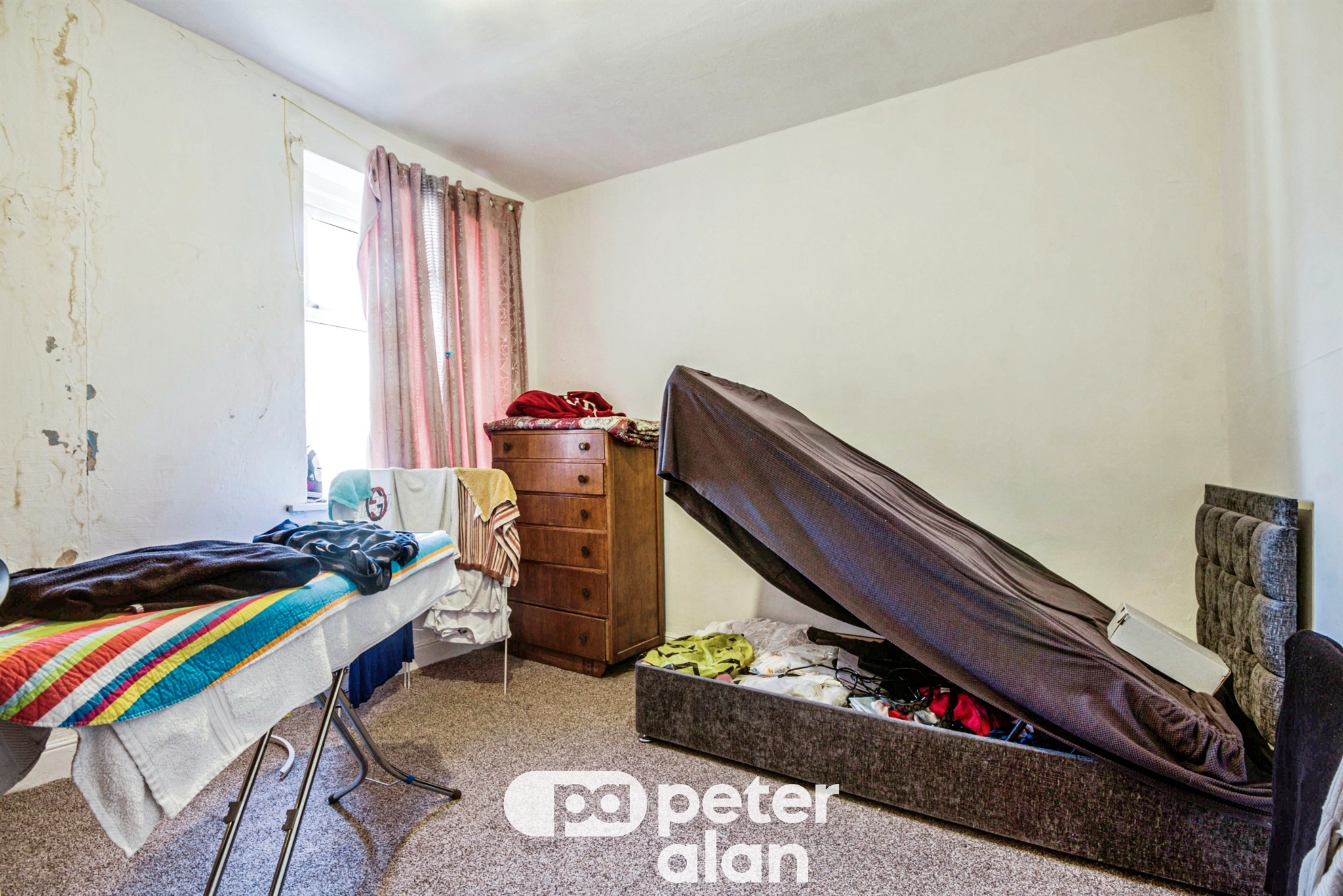 4 bed Terraced