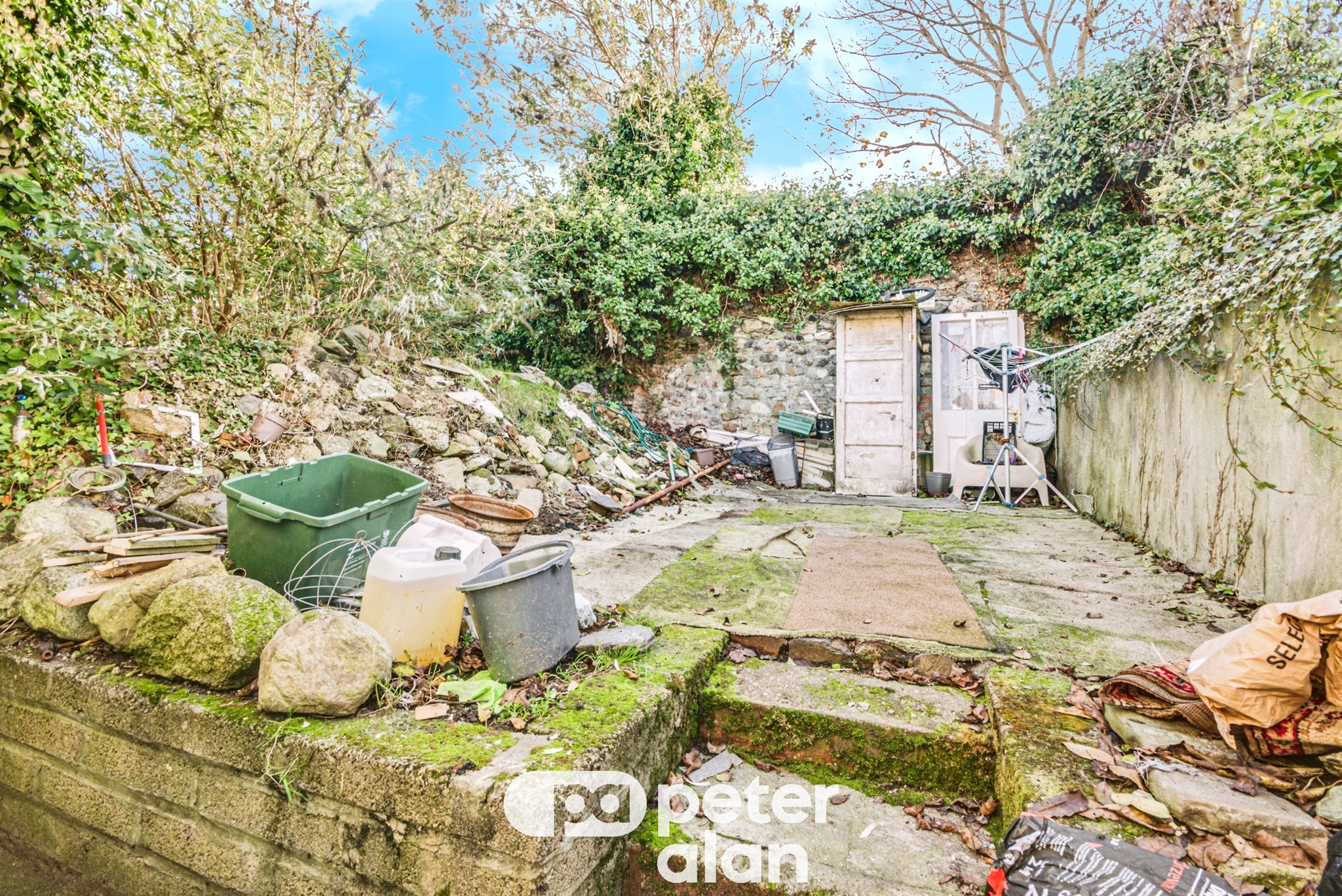 4 bed Terraced