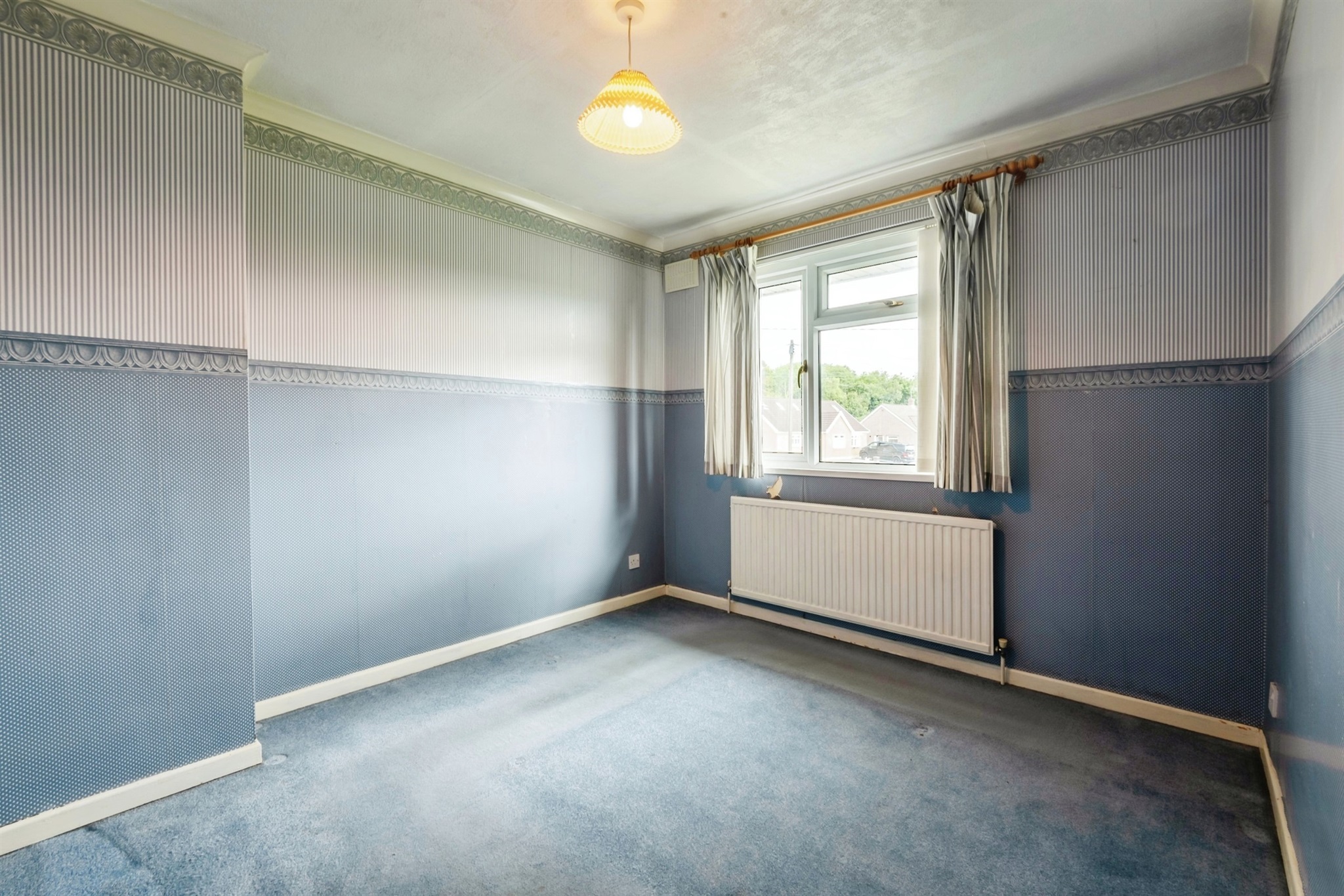 3 bed Semi-Detached